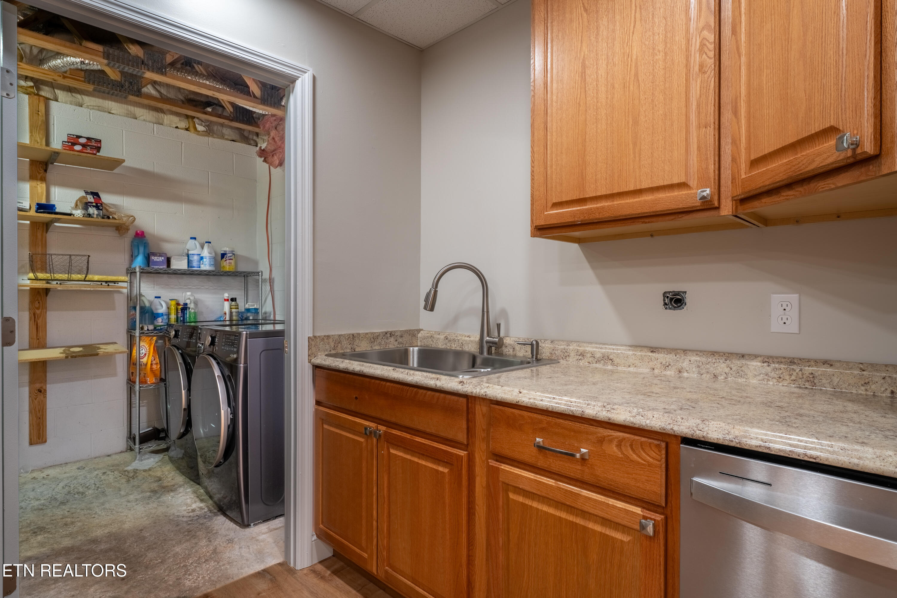 5620 Glenlyn Drive Powell TN 37849