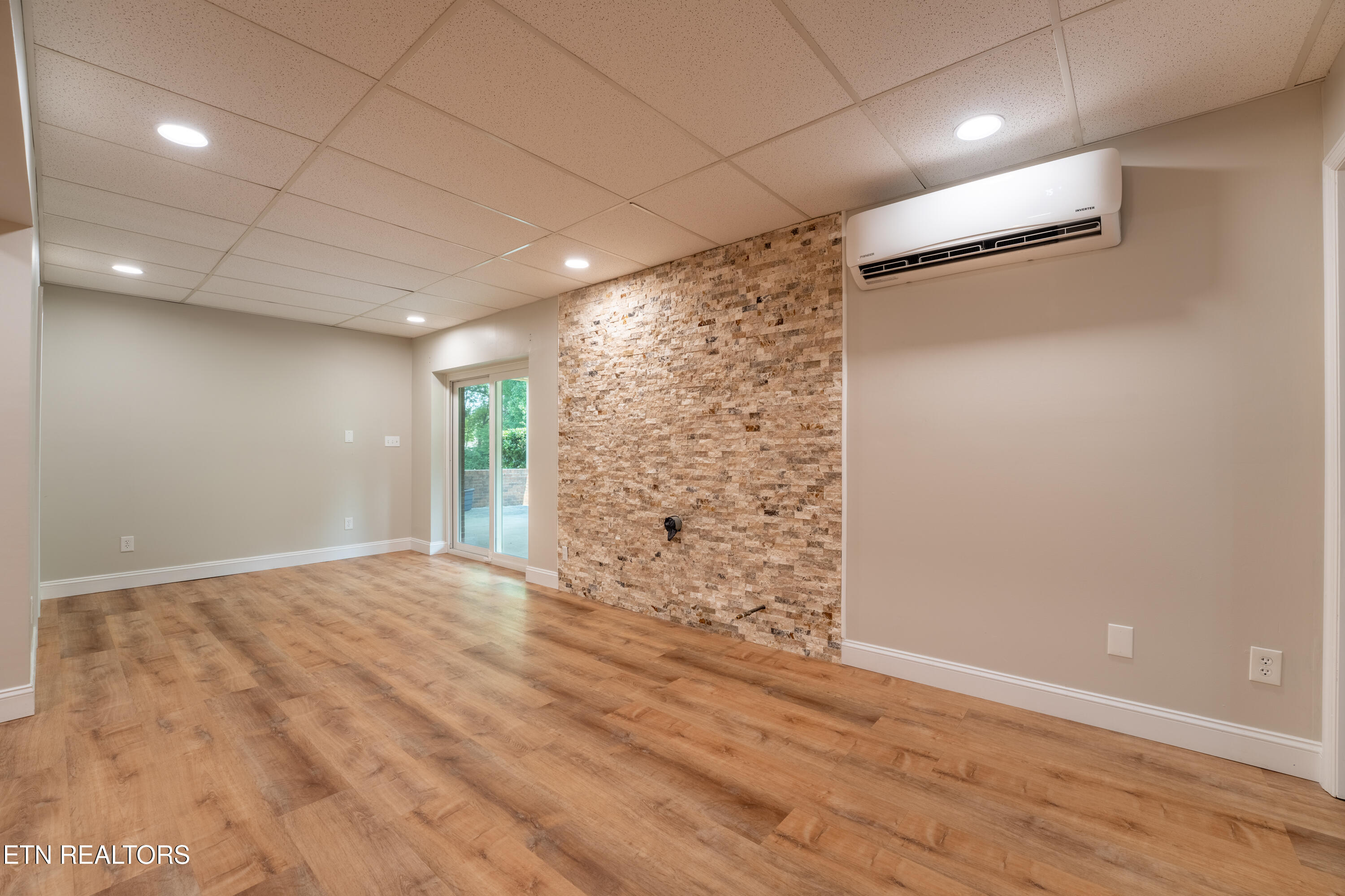 5620 Glenlyn Drive Powell TN 37849