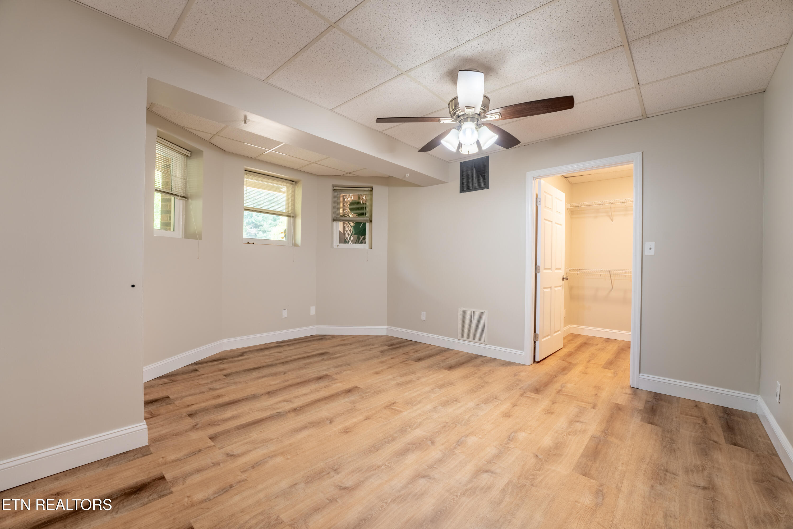 5620 Glenlyn Drive Powell TN 37849