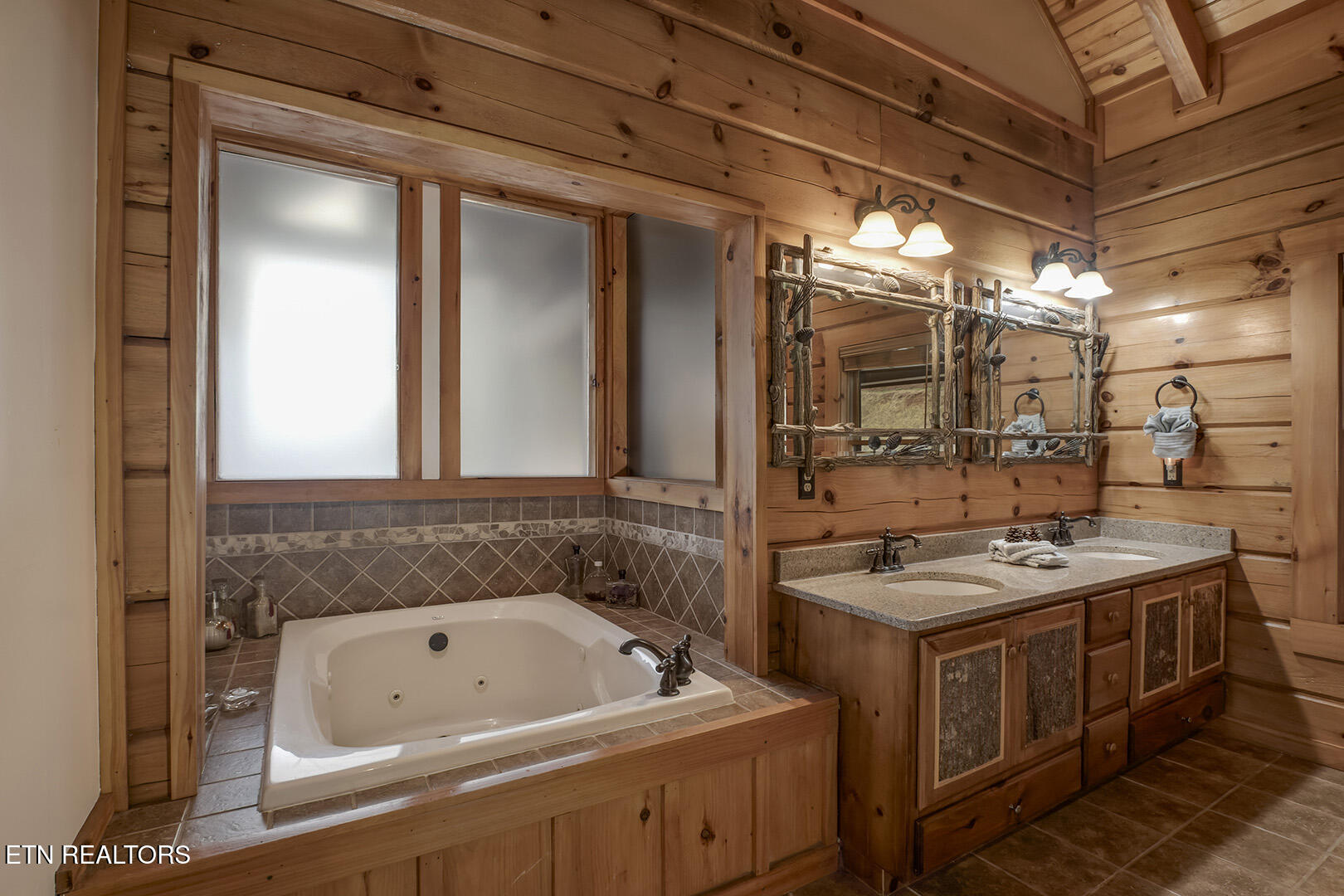 124 Overlook Way Vonore TN 37885