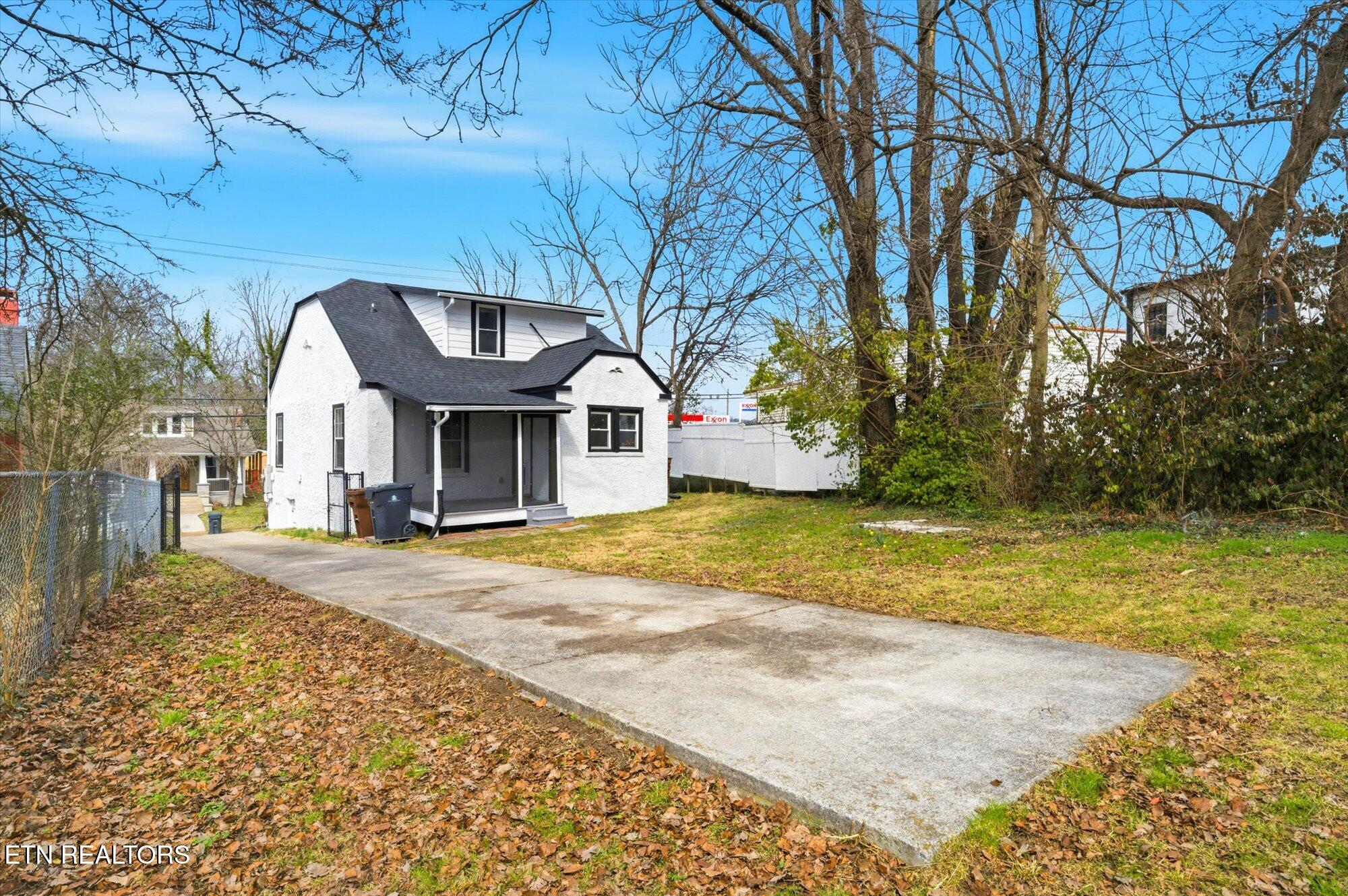 2432 Edgewood Avenue Knoxville TN 37917