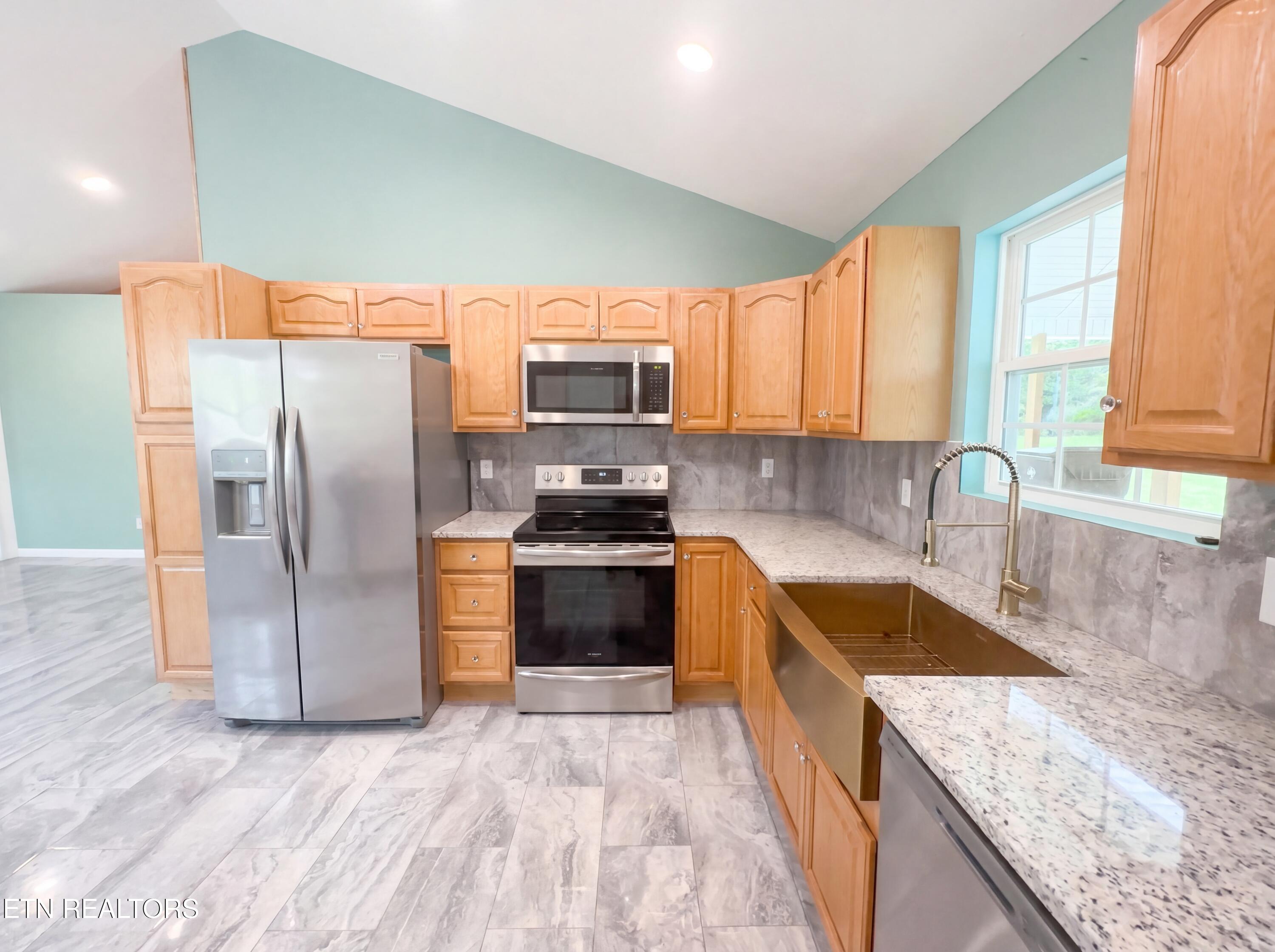 5055 New Highway 68 Madisonville TN 37354