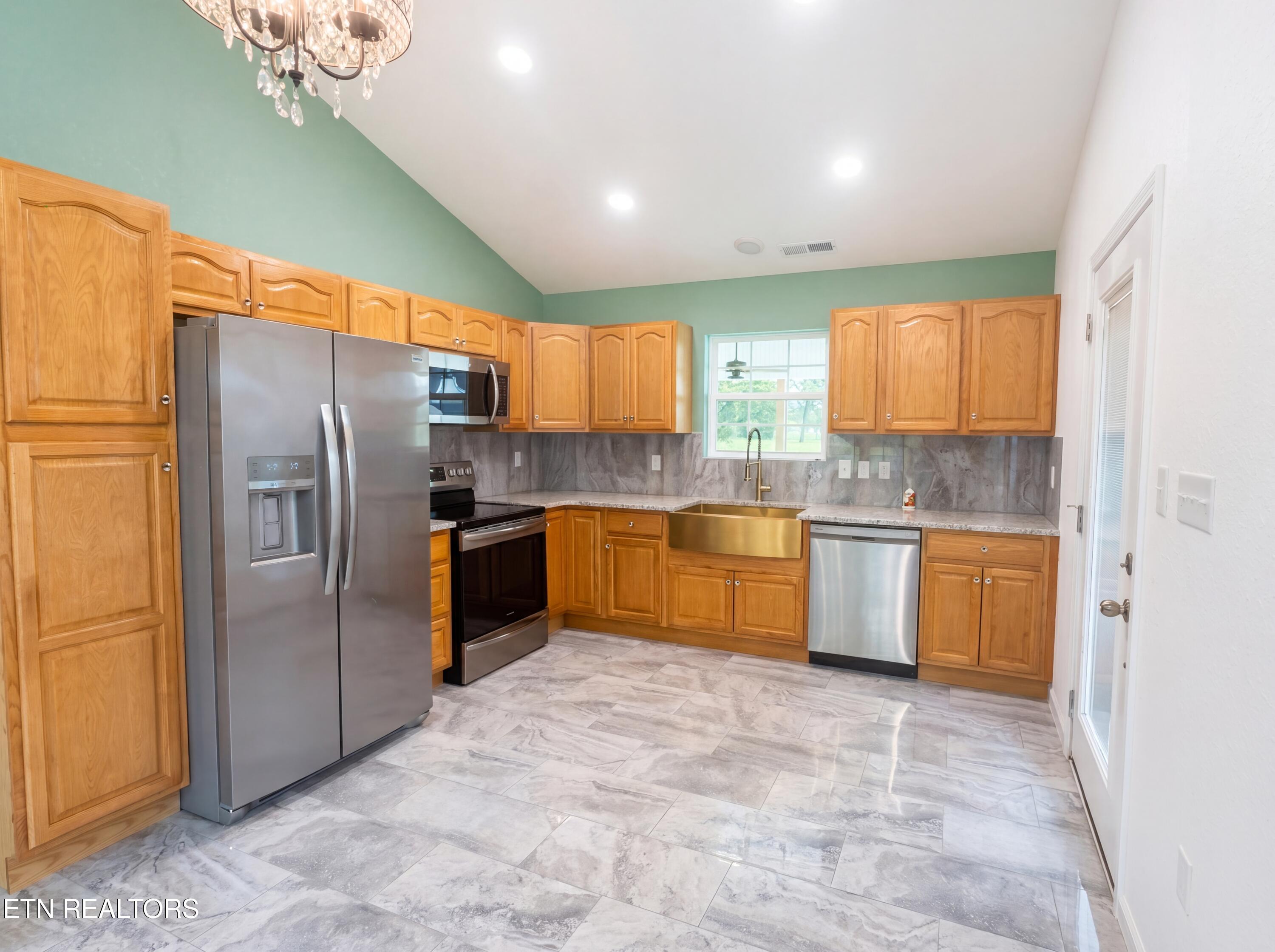 5055 New Highway 68 Madisonville TN 37354