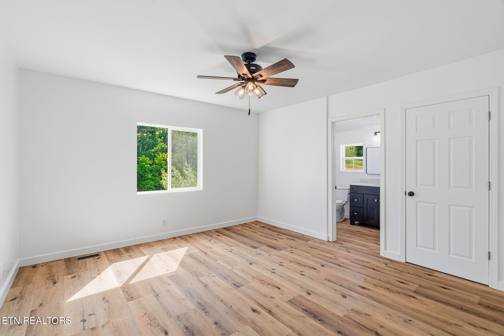 125 Ballard Road Heiskell TN 37754