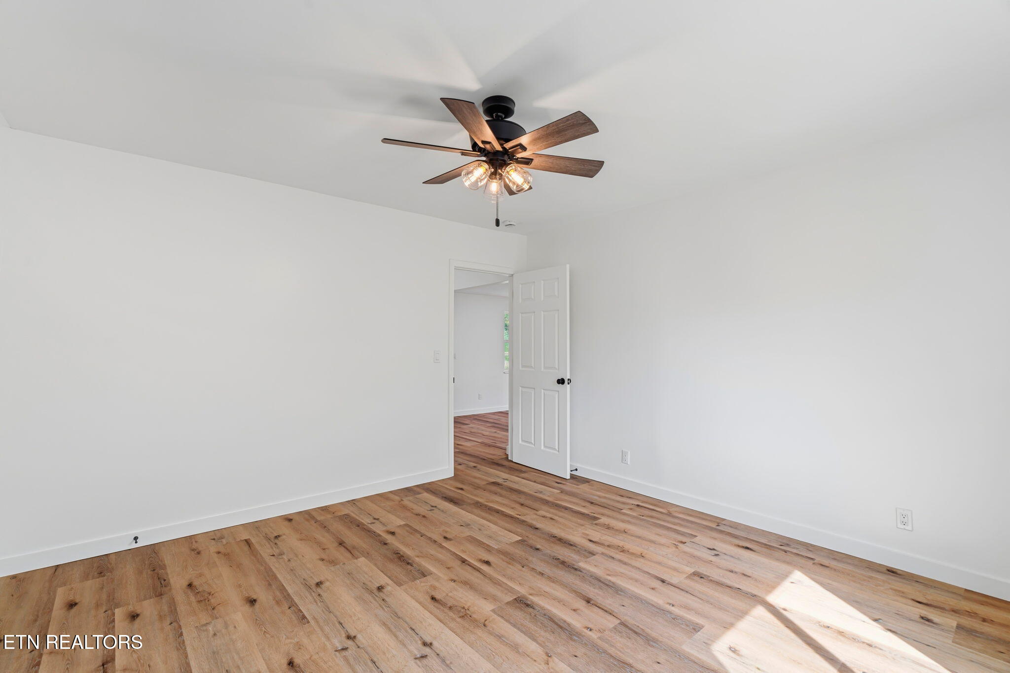 125 Ballard Road Heiskell TN 37754