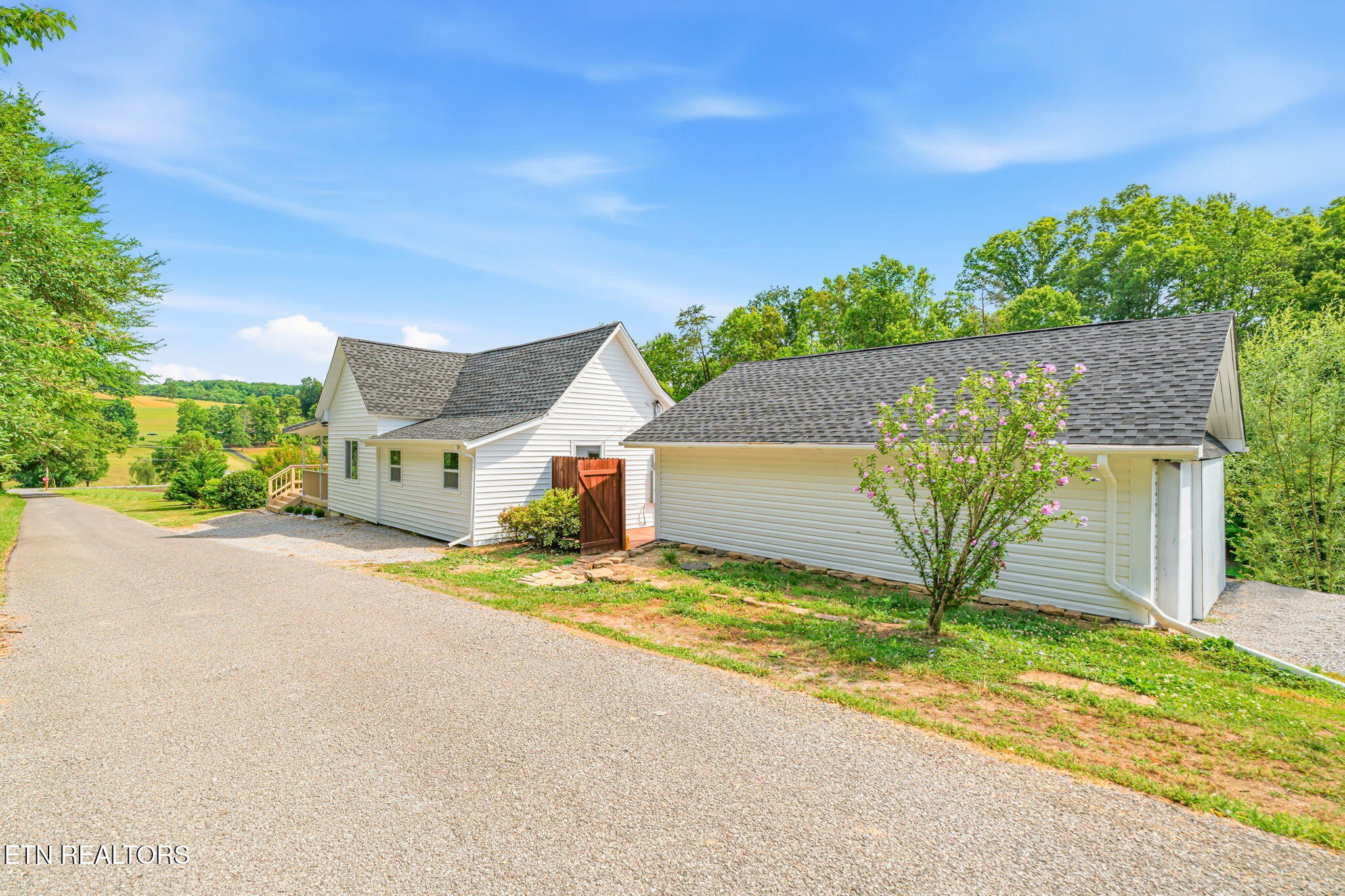 125 Ballard Road Heiskell TN 37754