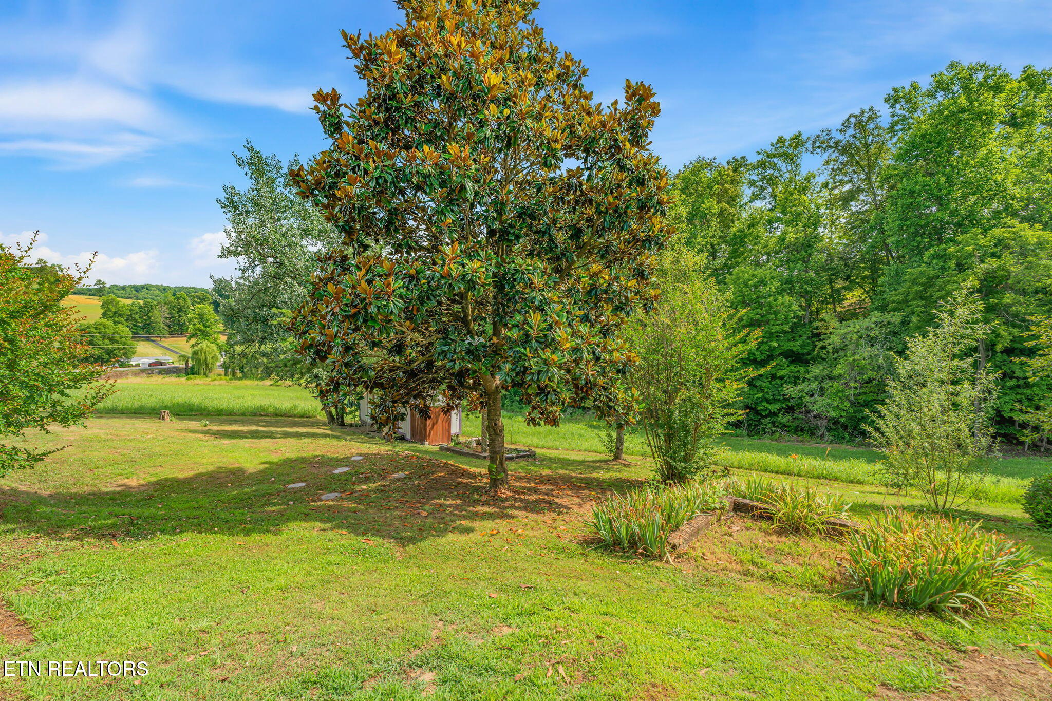 125 Ballard Road Heiskell TN 37754