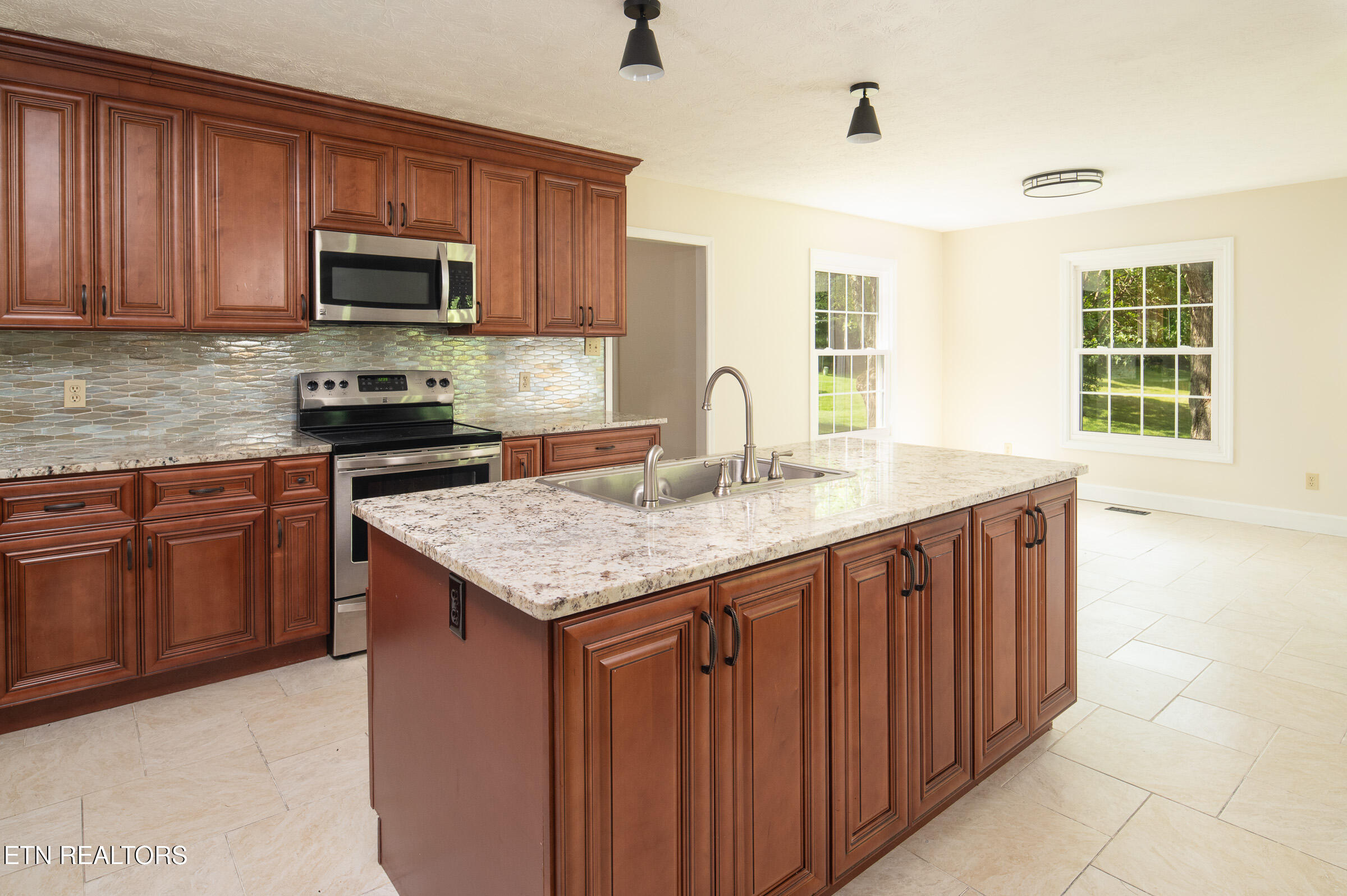 225 Long Bow Road Knoxville TN 37934