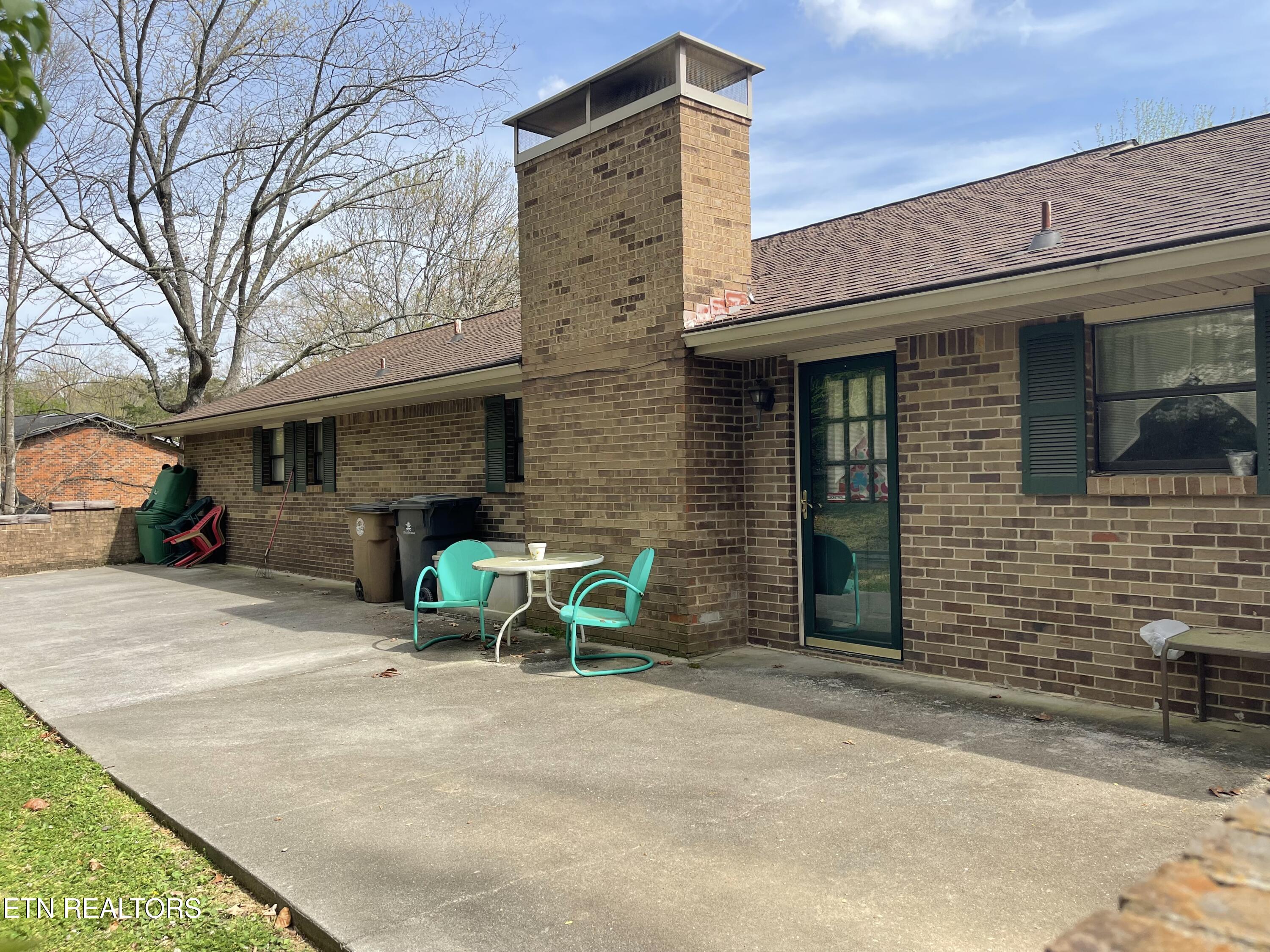 1001 Buckthorn Drive Knoxville TN 37912