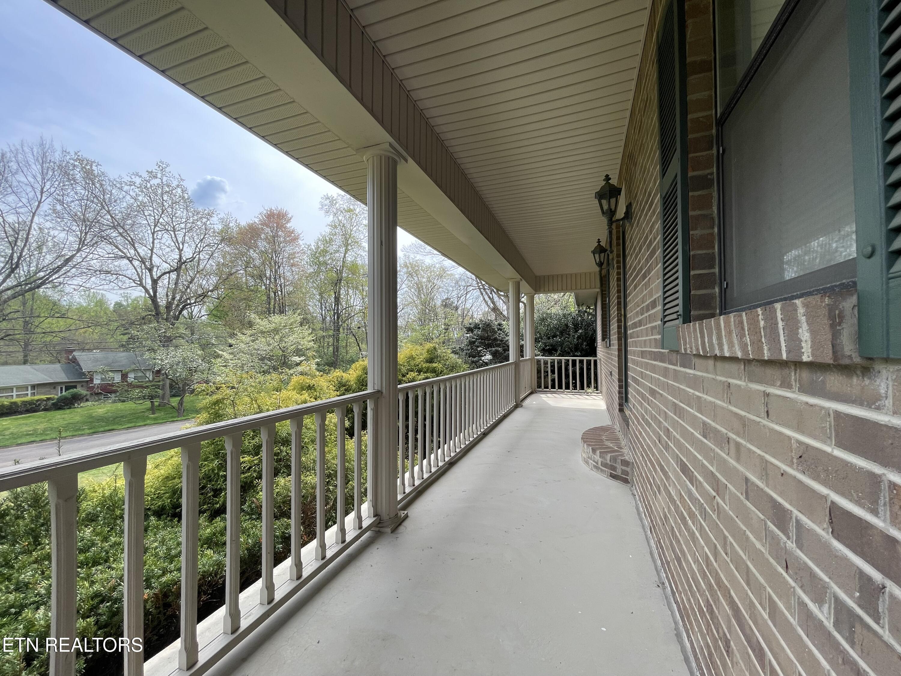 1001 Buckthorn Drive Knoxville TN 37912