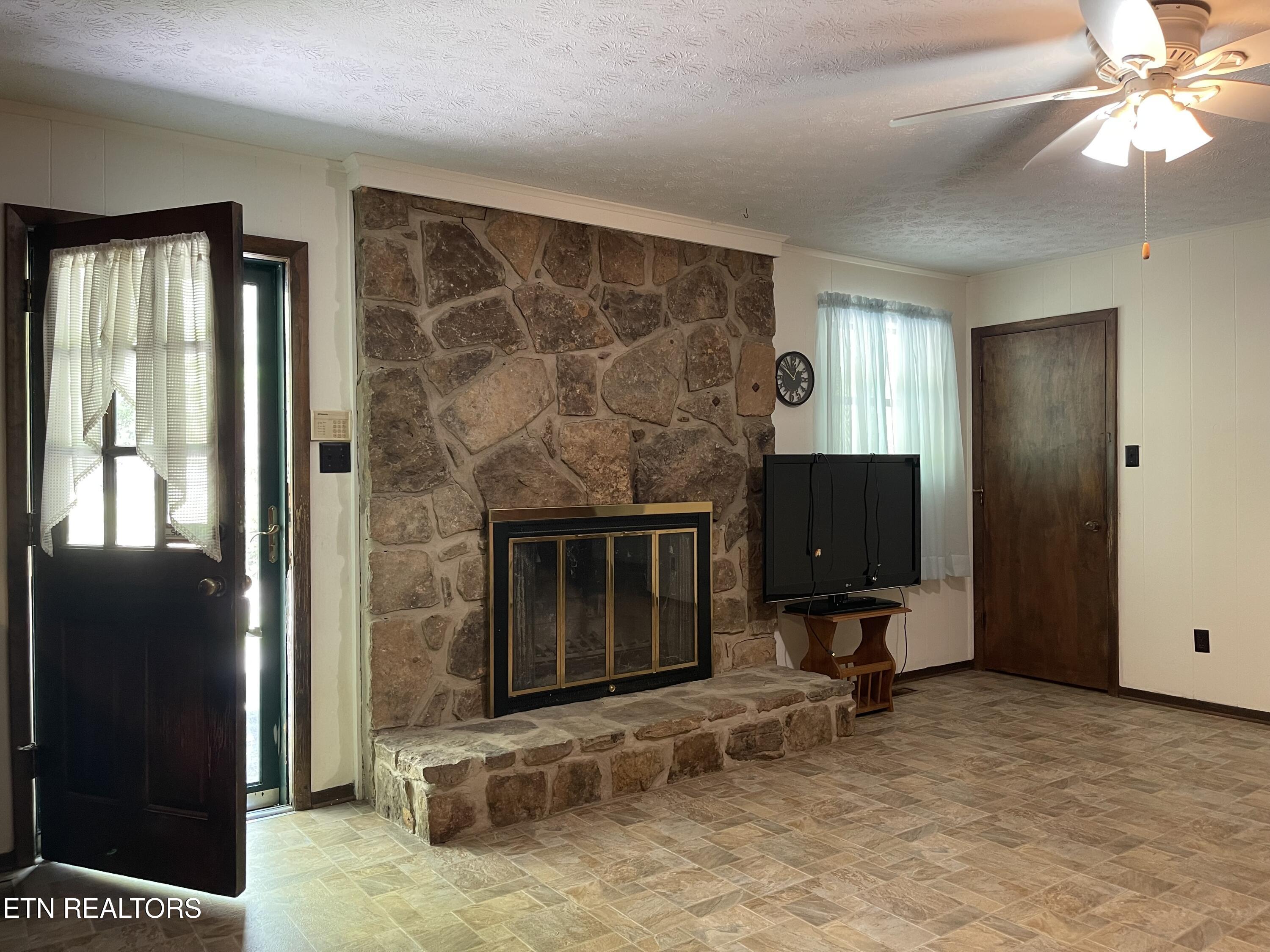 1001 Buckthorn Drive Knoxville TN 37912