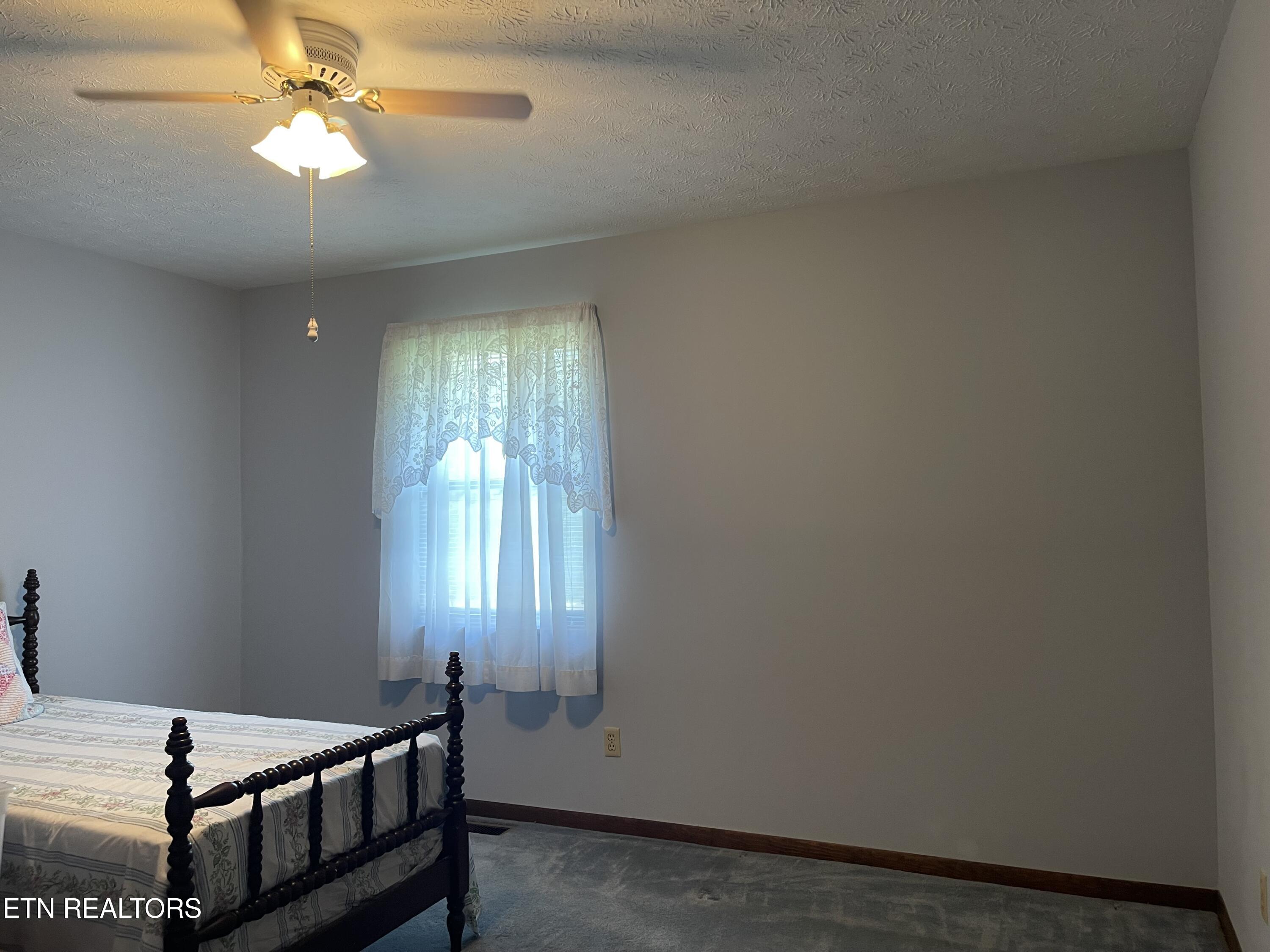 1001 Buckthorn Drive Knoxville TN 37912