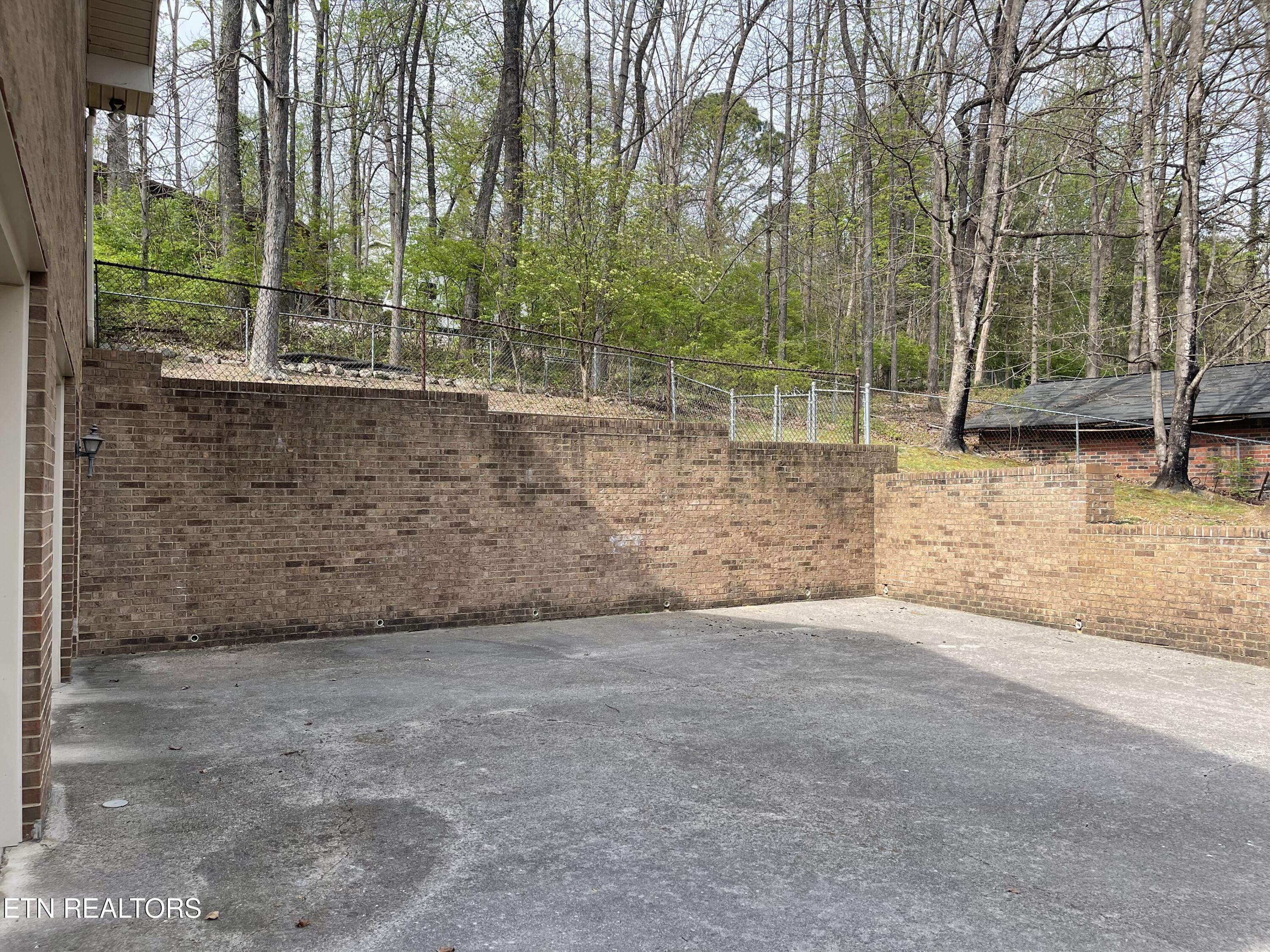1001 Buckthorn Drive Knoxville TN 37912
