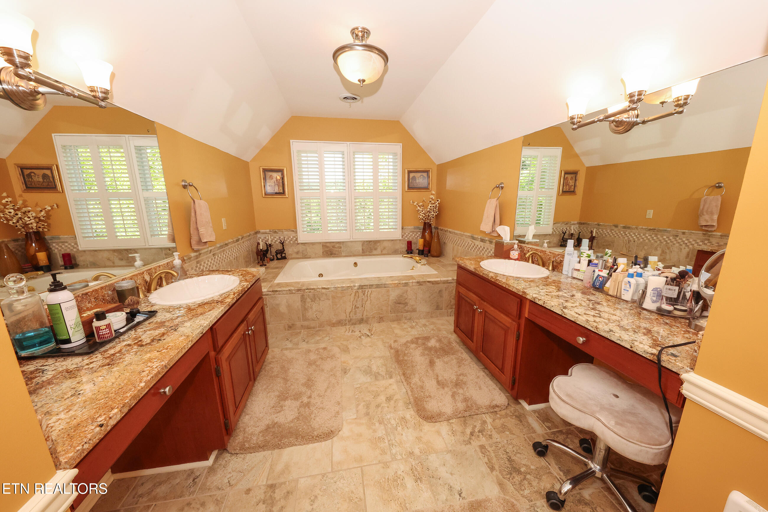 136 Baypath Drive Oak Ridge TN 37830