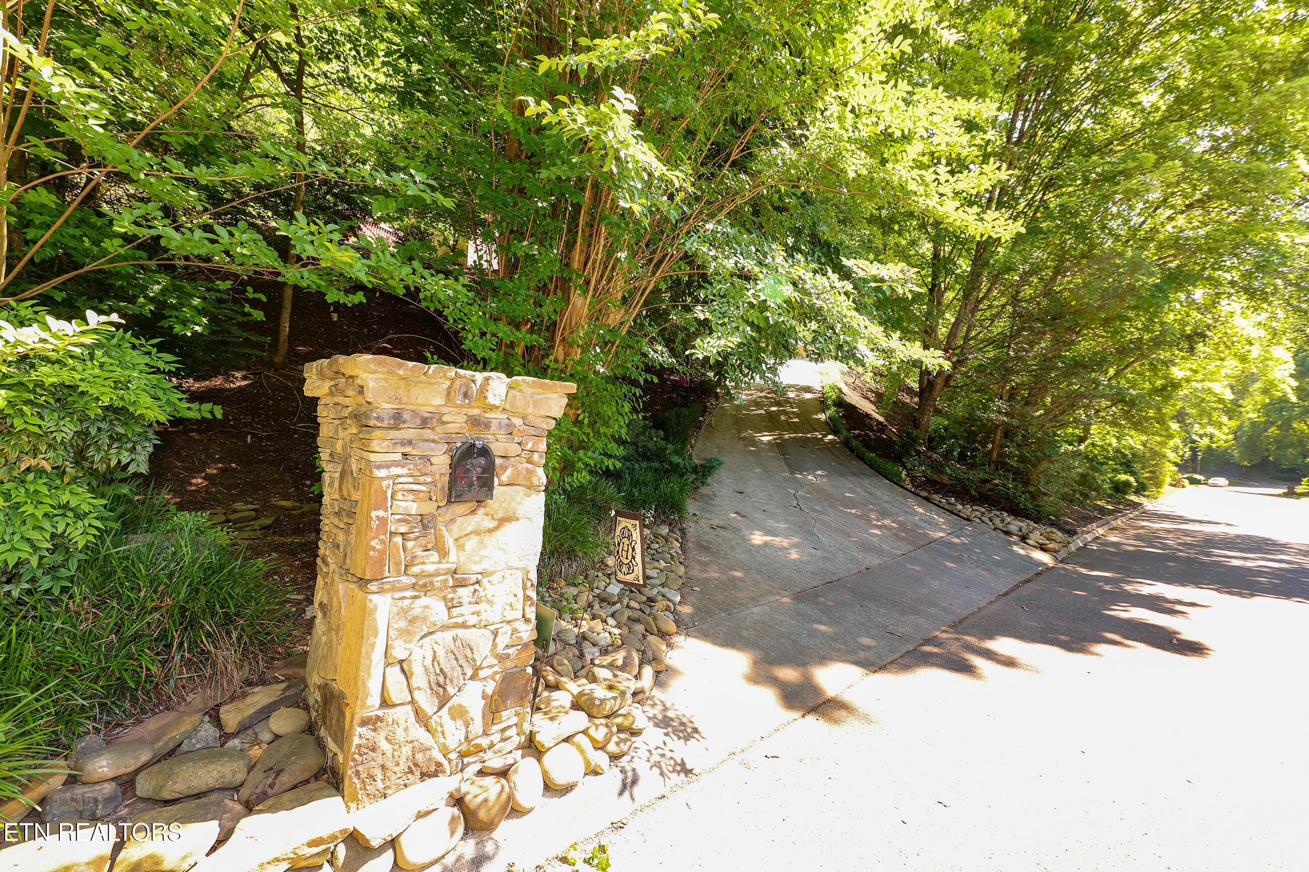 136 Baypath Drive Oak Ridge TN 37830