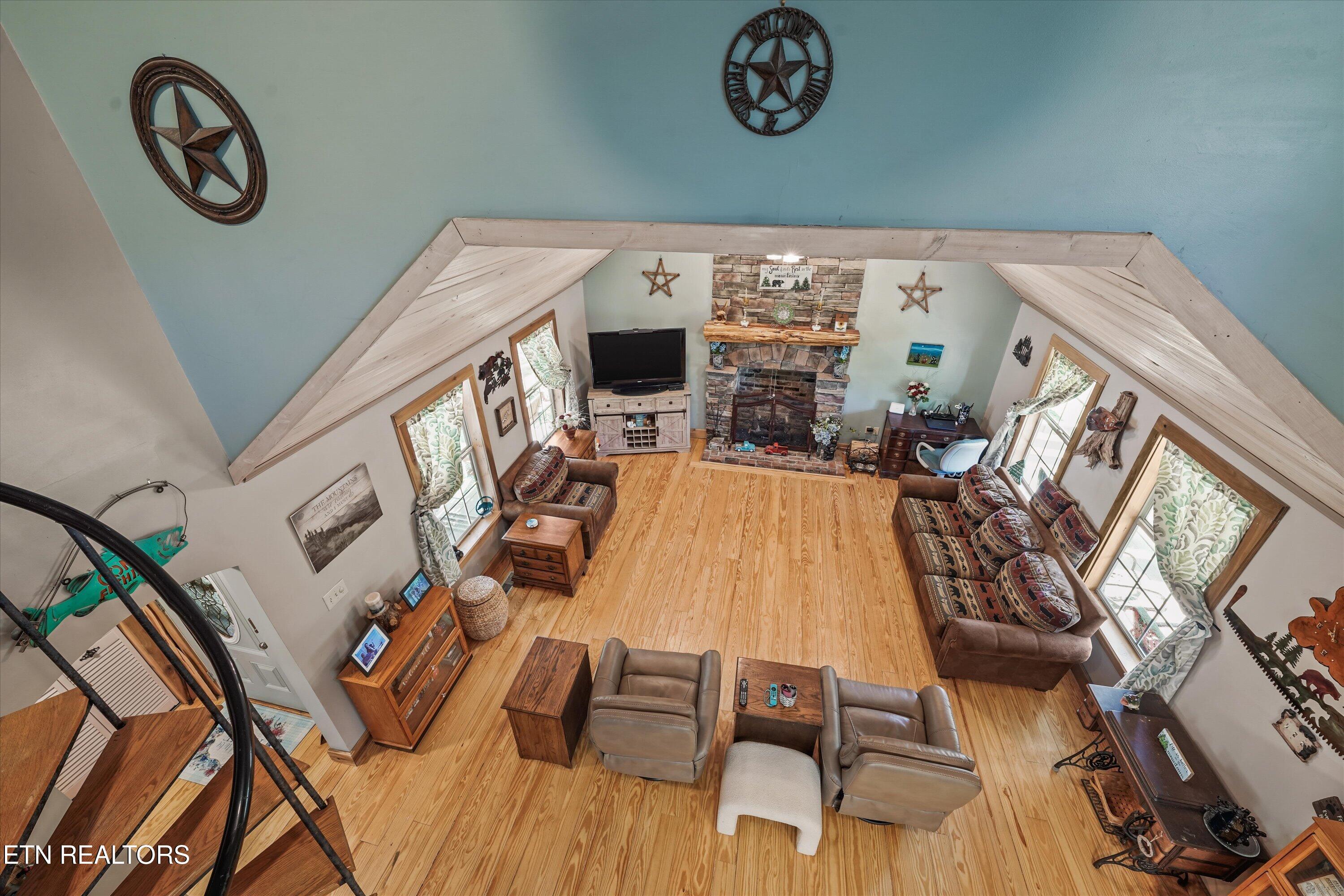 2501 Valley View Road Dandridge TN 37725