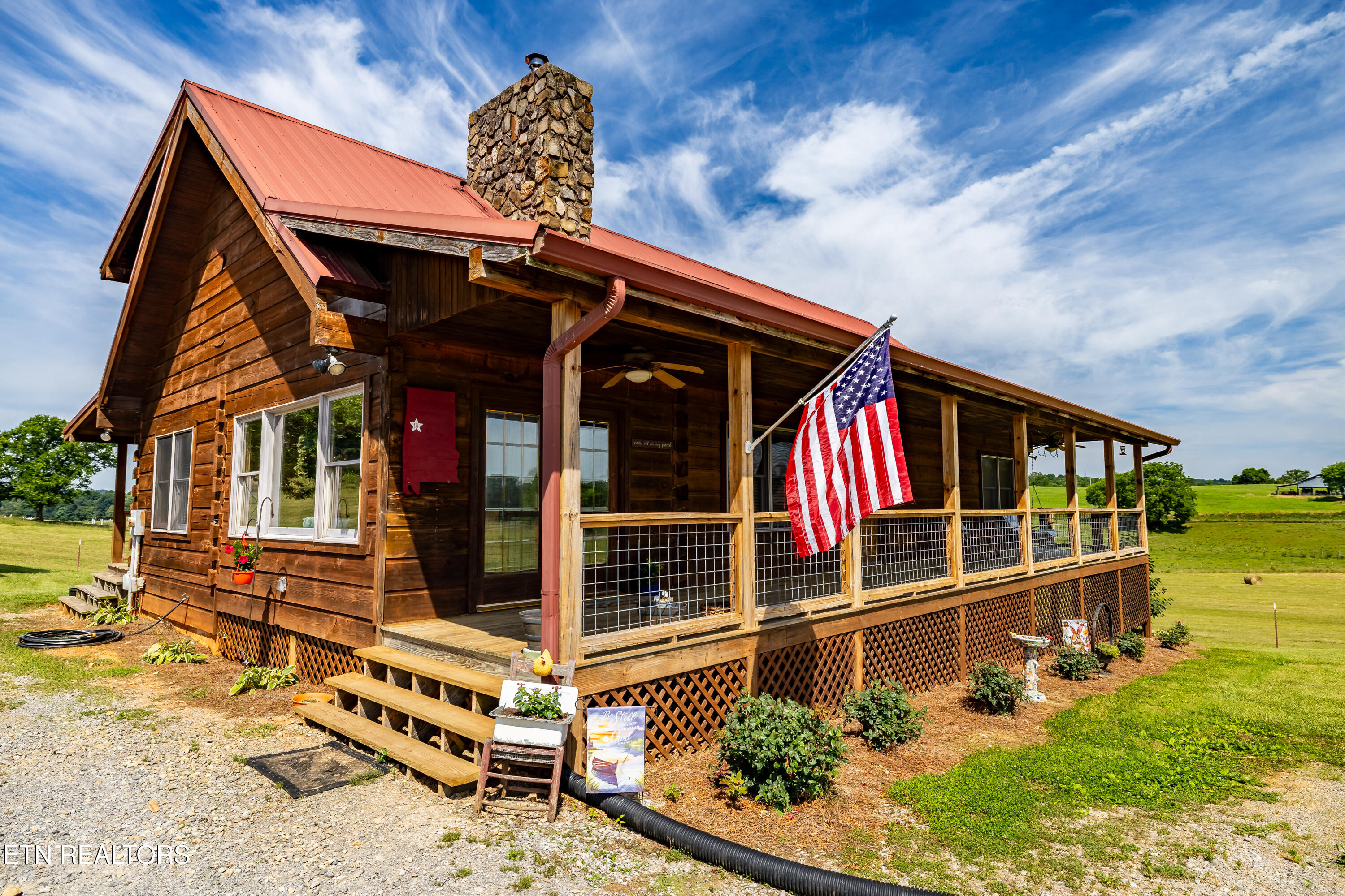 3995 W Meadow Road Greenback TN 37742