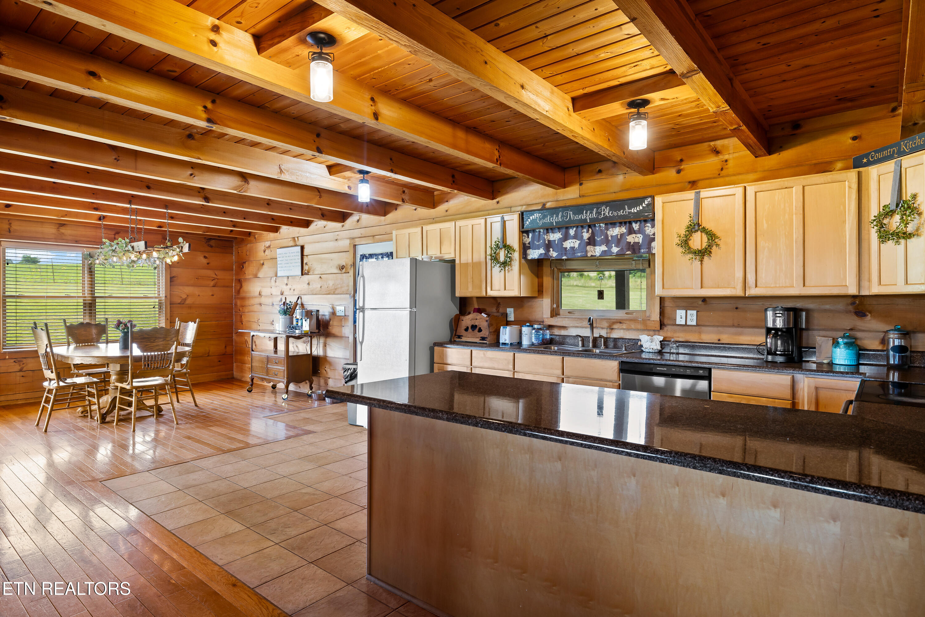3995 W Meadow Road Greenback TN 37742