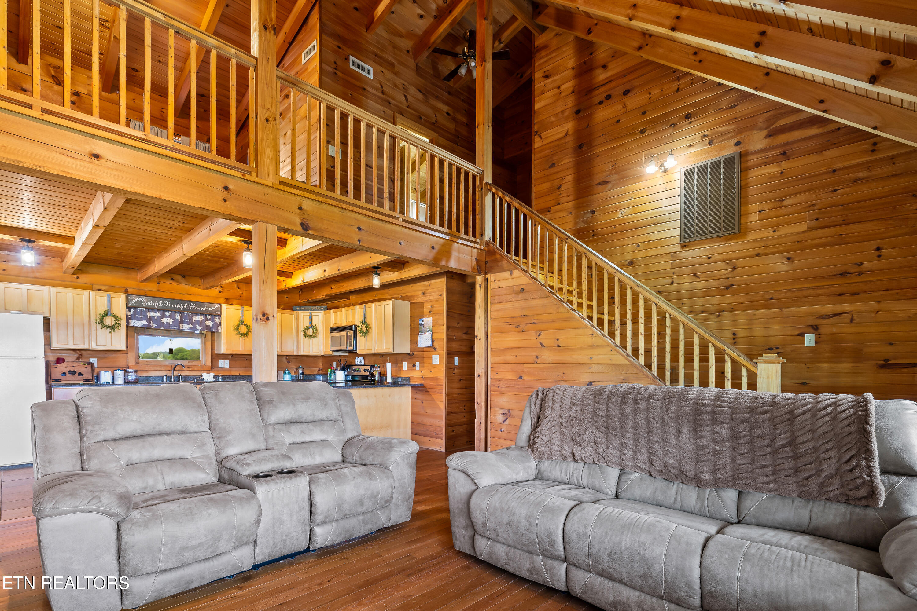3995 W Meadow Road Greenback TN 37742
