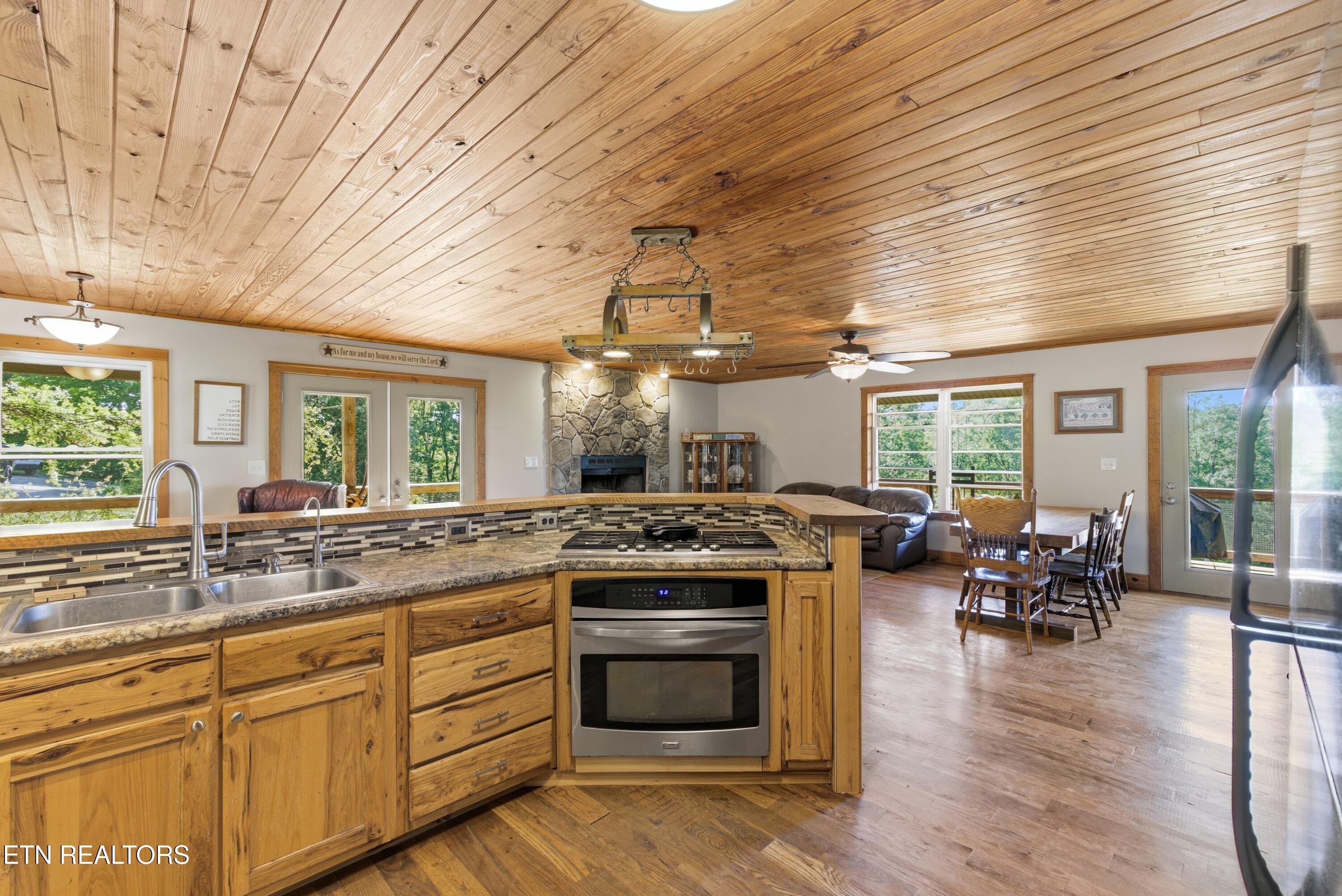 1705 Eagle Furnace Road Rockwood TN 37854