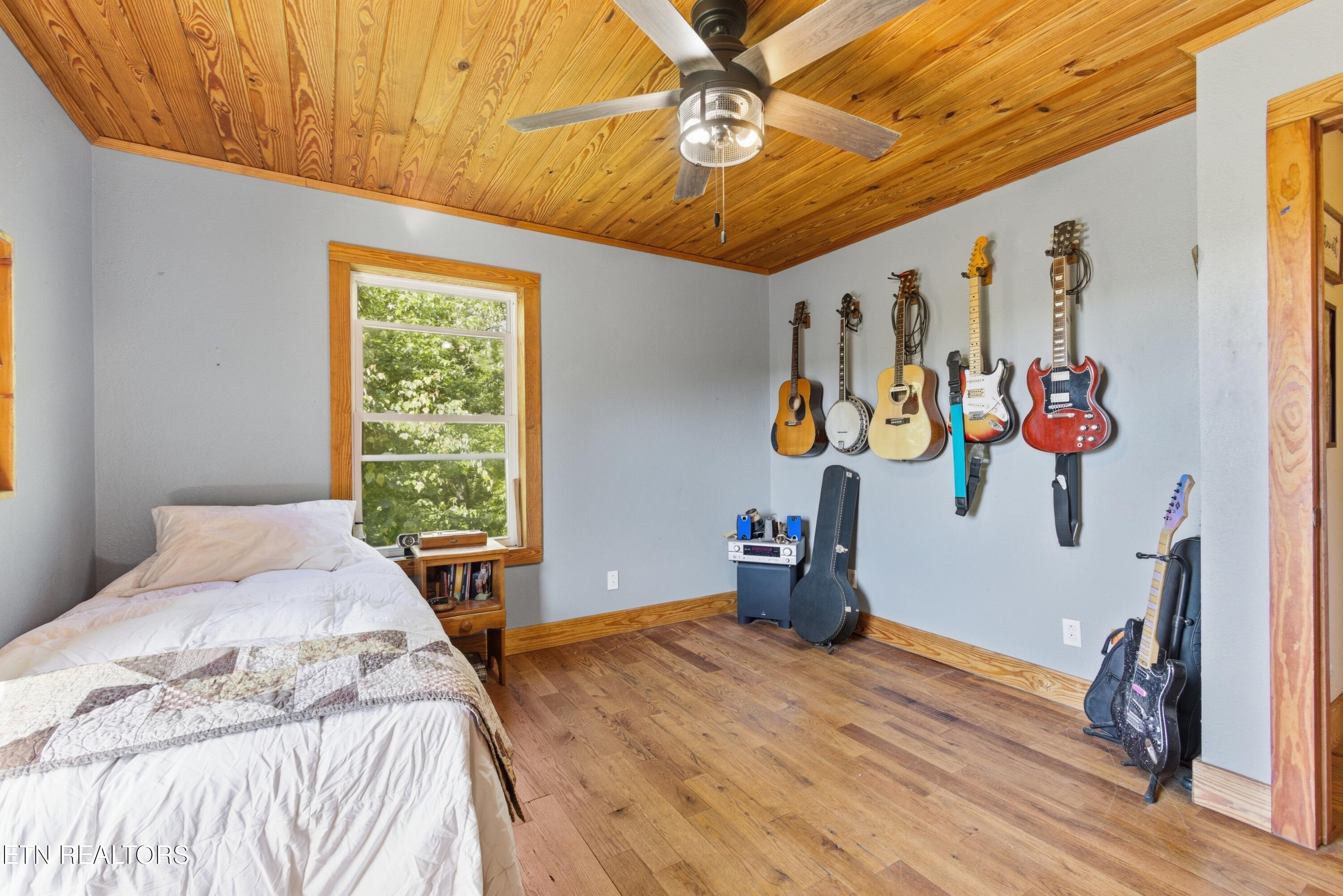 1705 Eagle Furnace Road Rockwood TN 37854