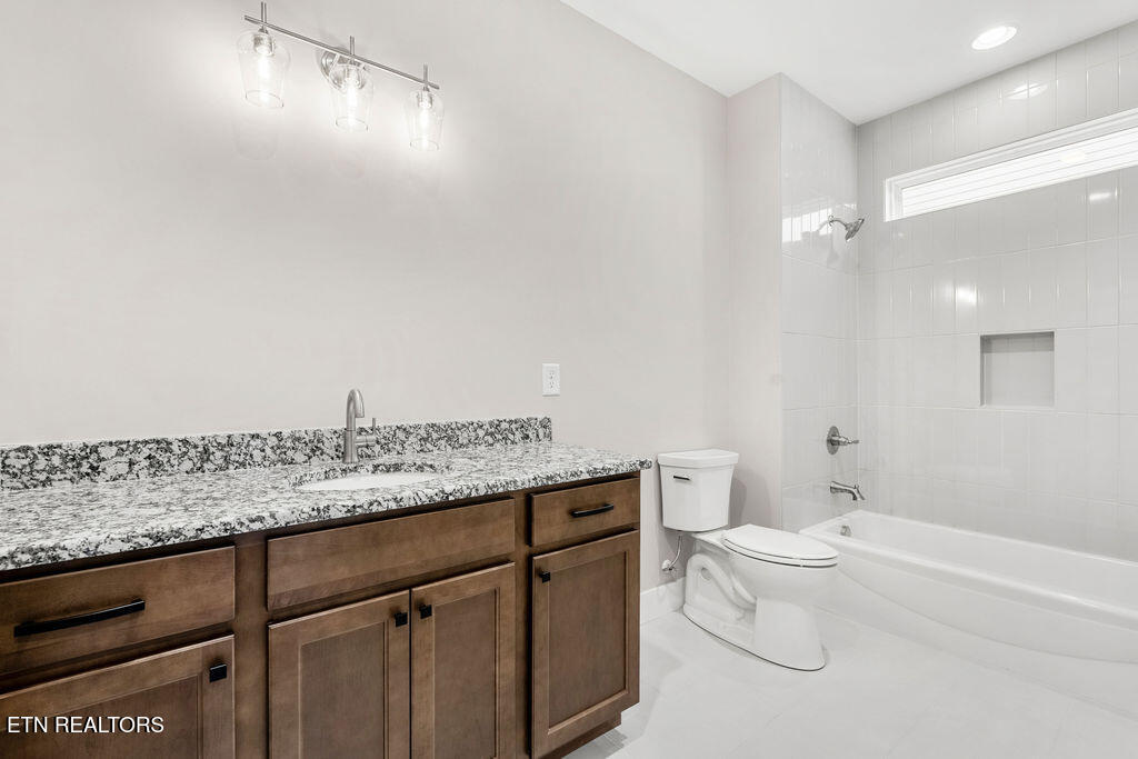 7618 Drake Lane Knoxville TN 37924