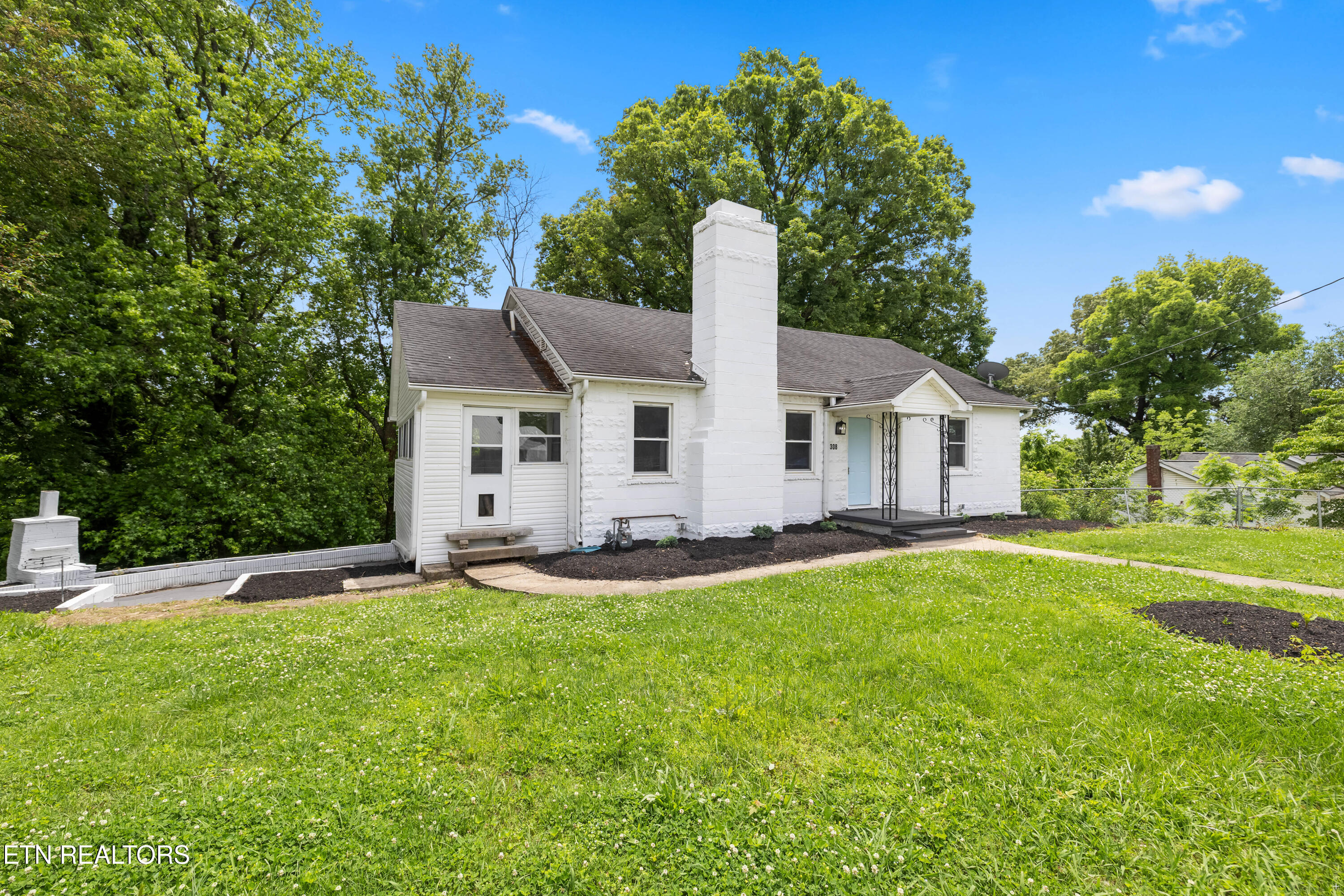 308 Nash Road Knoxville TN 37914