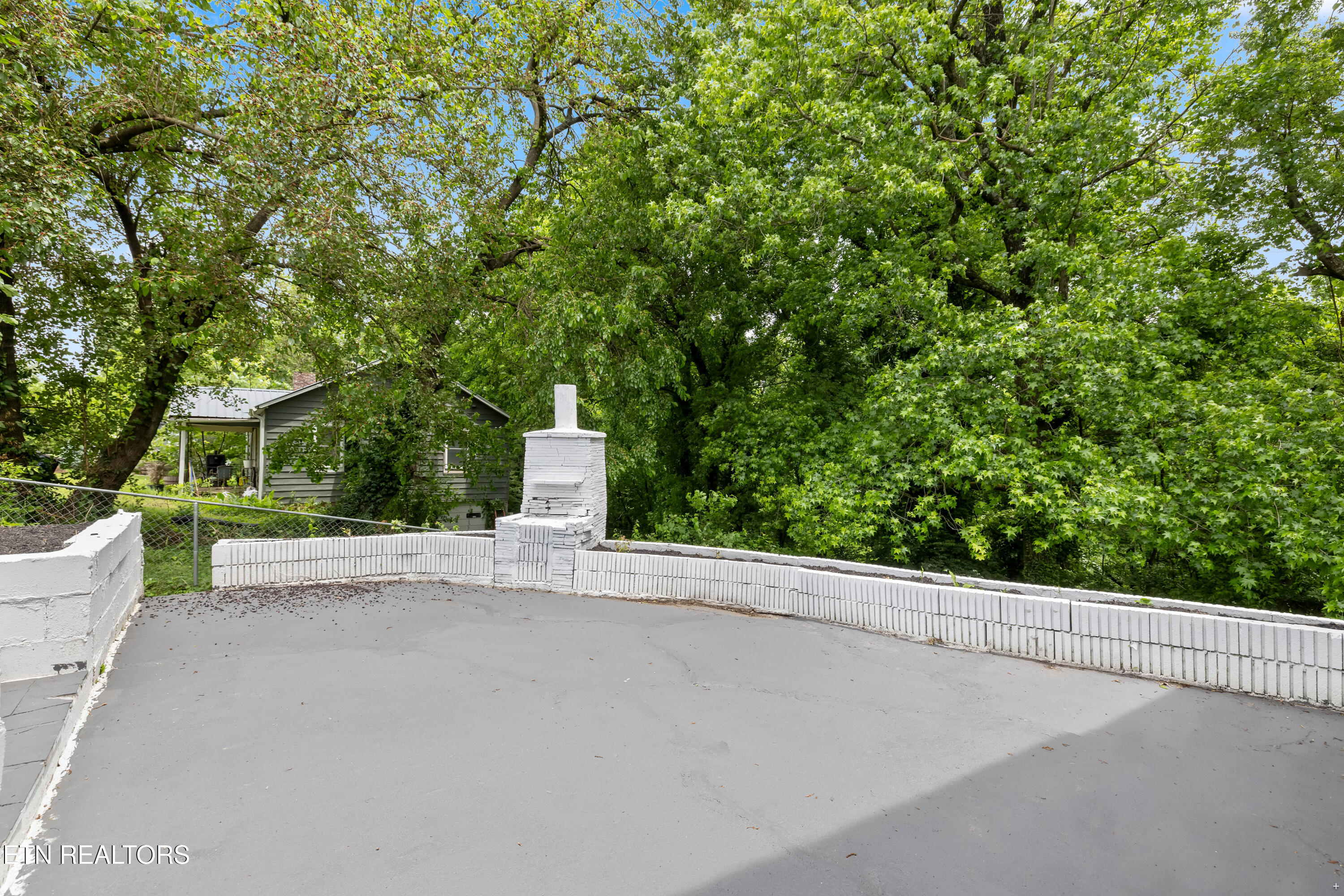 308 Nash Road Knoxville TN 37914