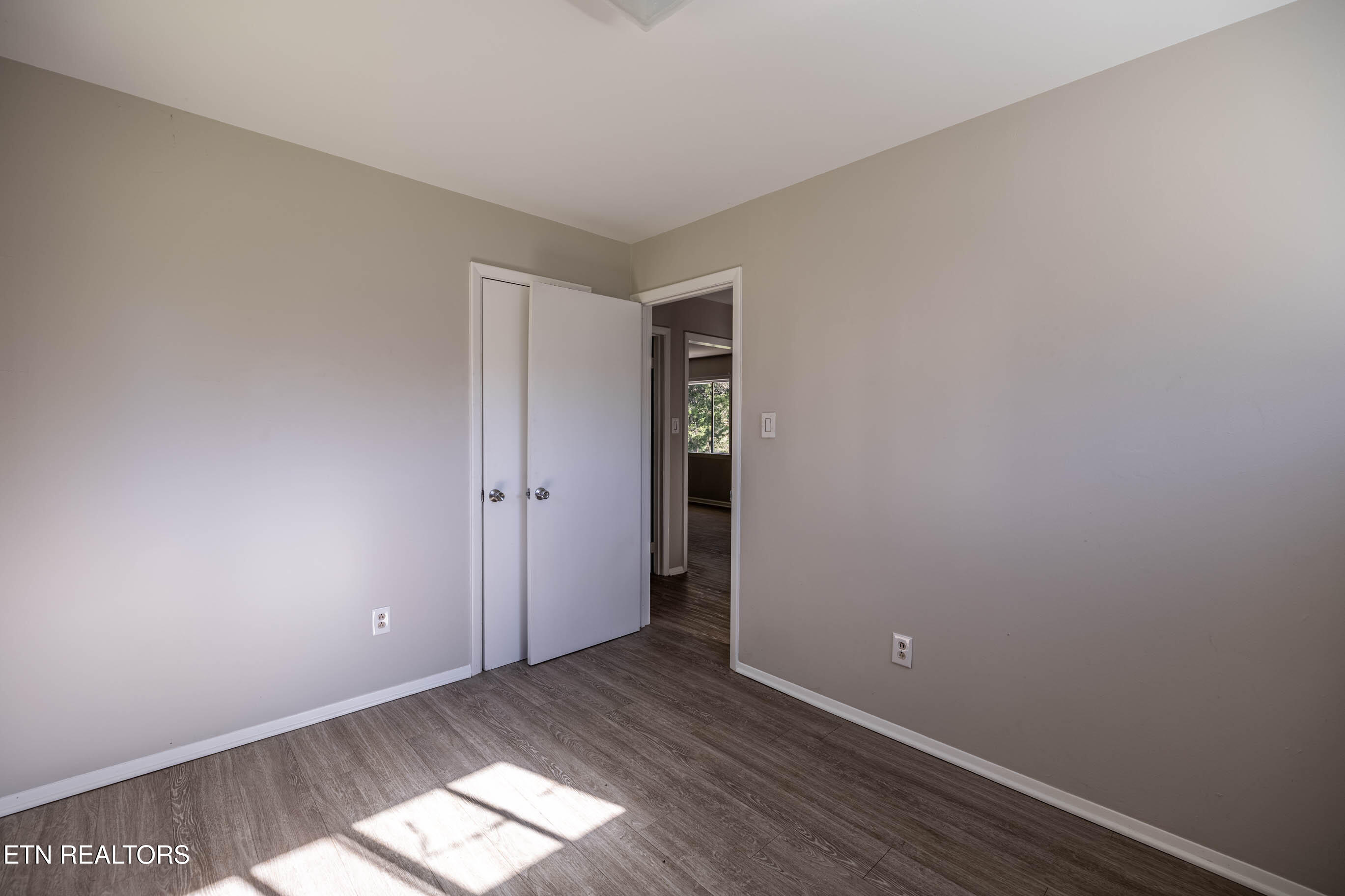 1113 Ownby Lane Knoxville TN 37919