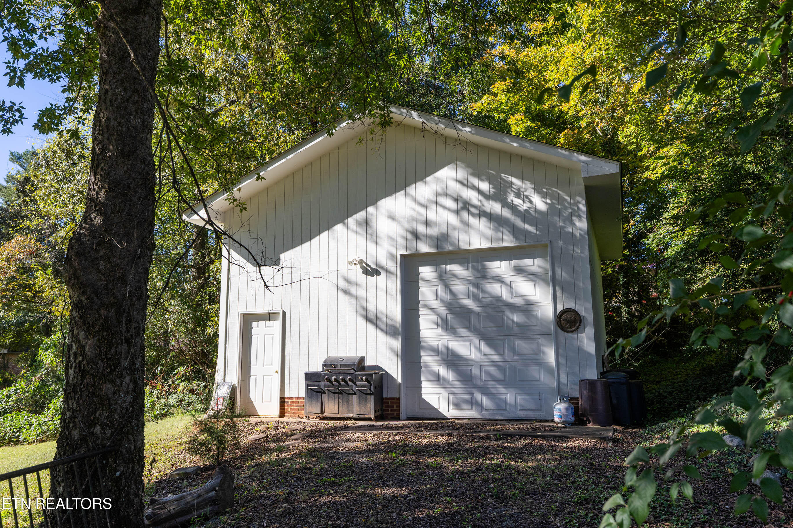 1113 Ownby Lane Knoxville TN 37919