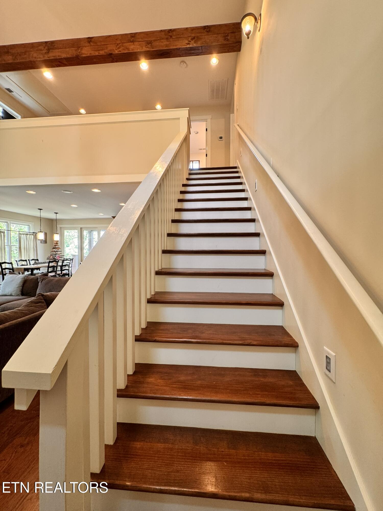 3010 White Oak Circle Rockwood TN 37854