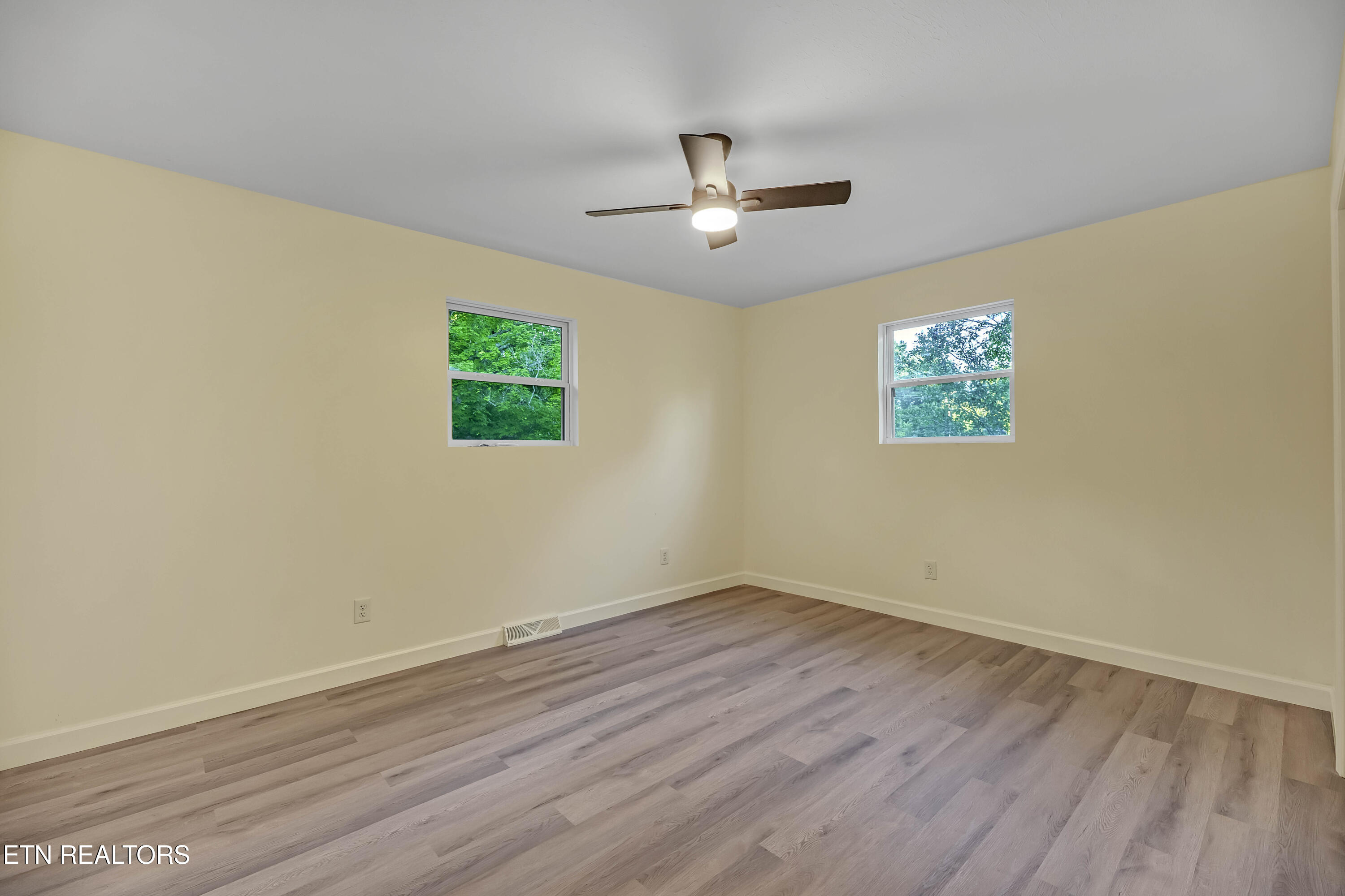 5160 Indian Warpath Road Maryville TN 37803