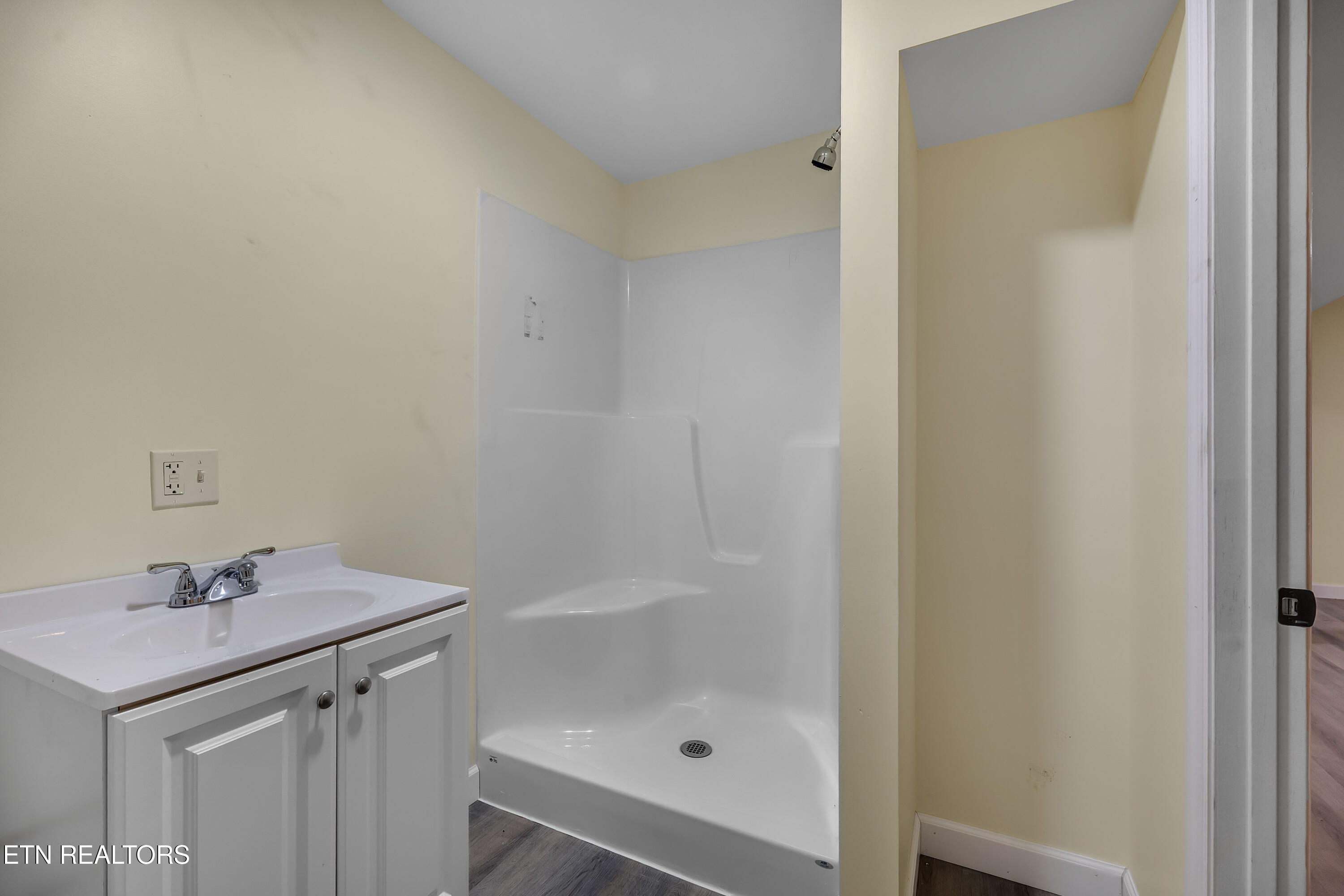 5160 Indian Warpath Road Maryville TN 37803