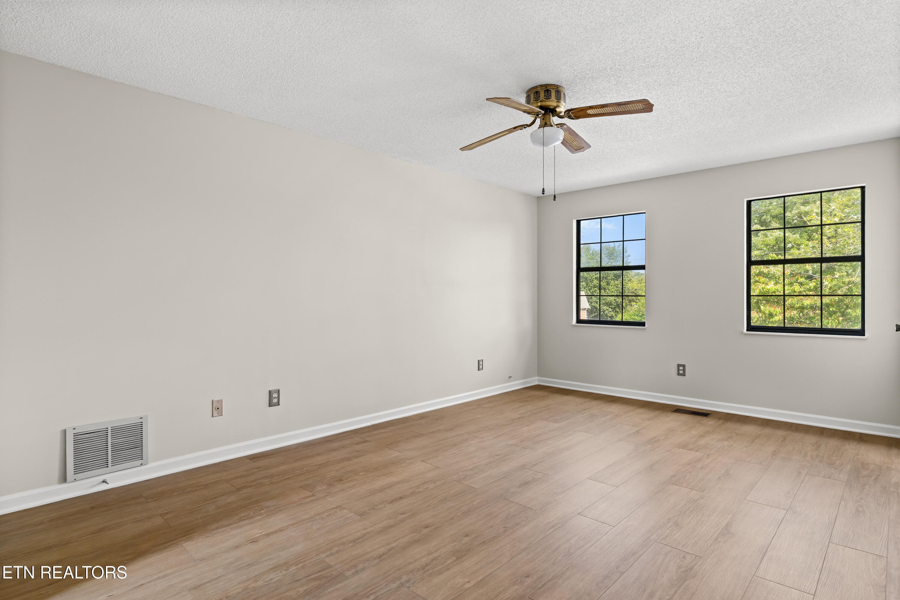 805 Black Rock Circle Knoxville TN 37934