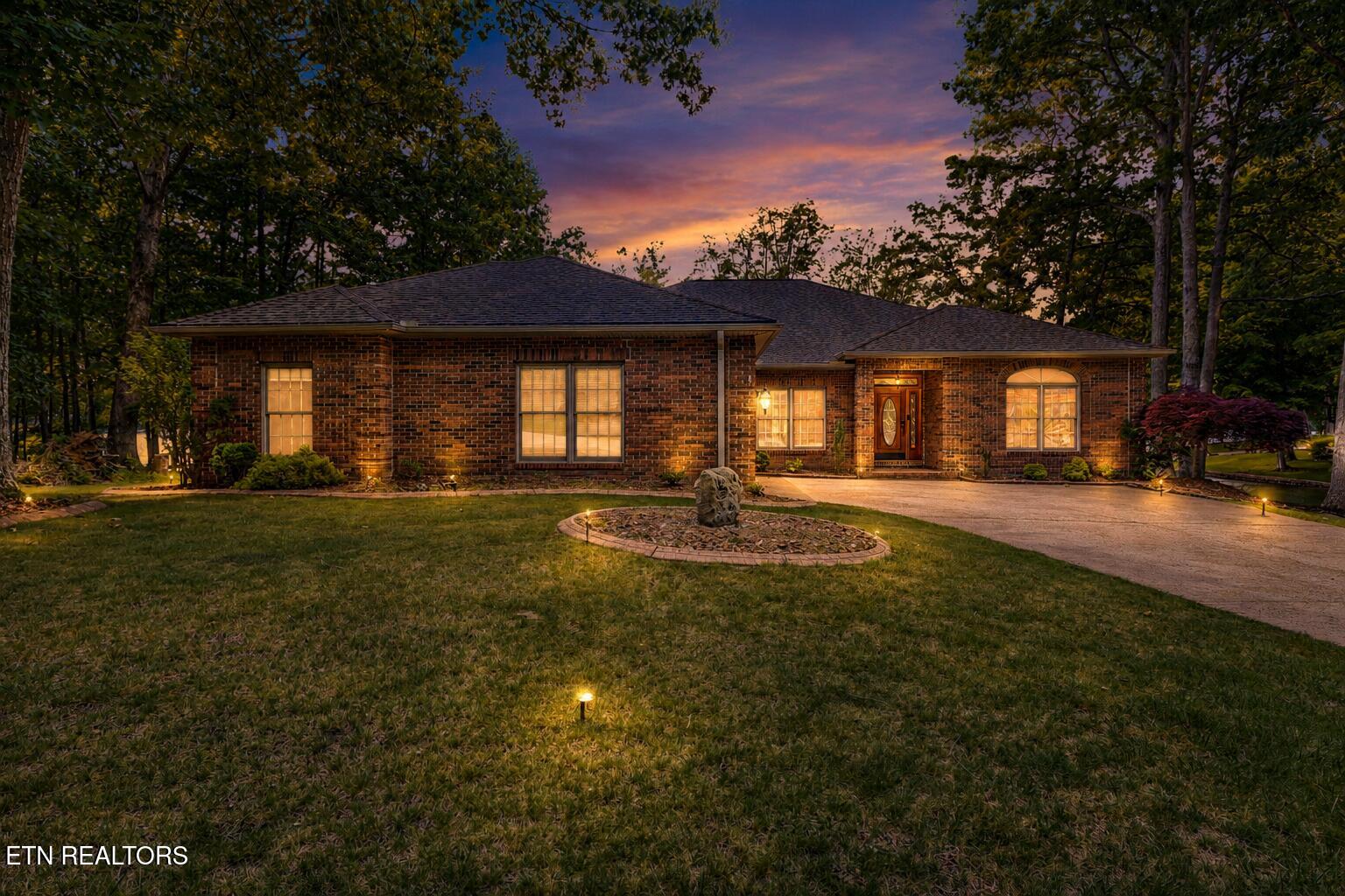 144 Lakewood Drive Crossville TN 38558