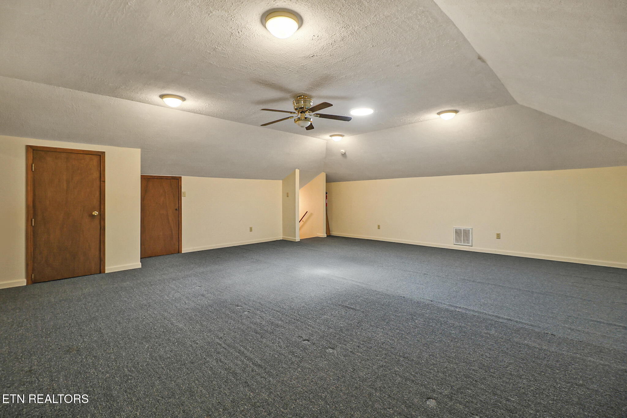 144 Lakewood Drive Crossville TN 38558
