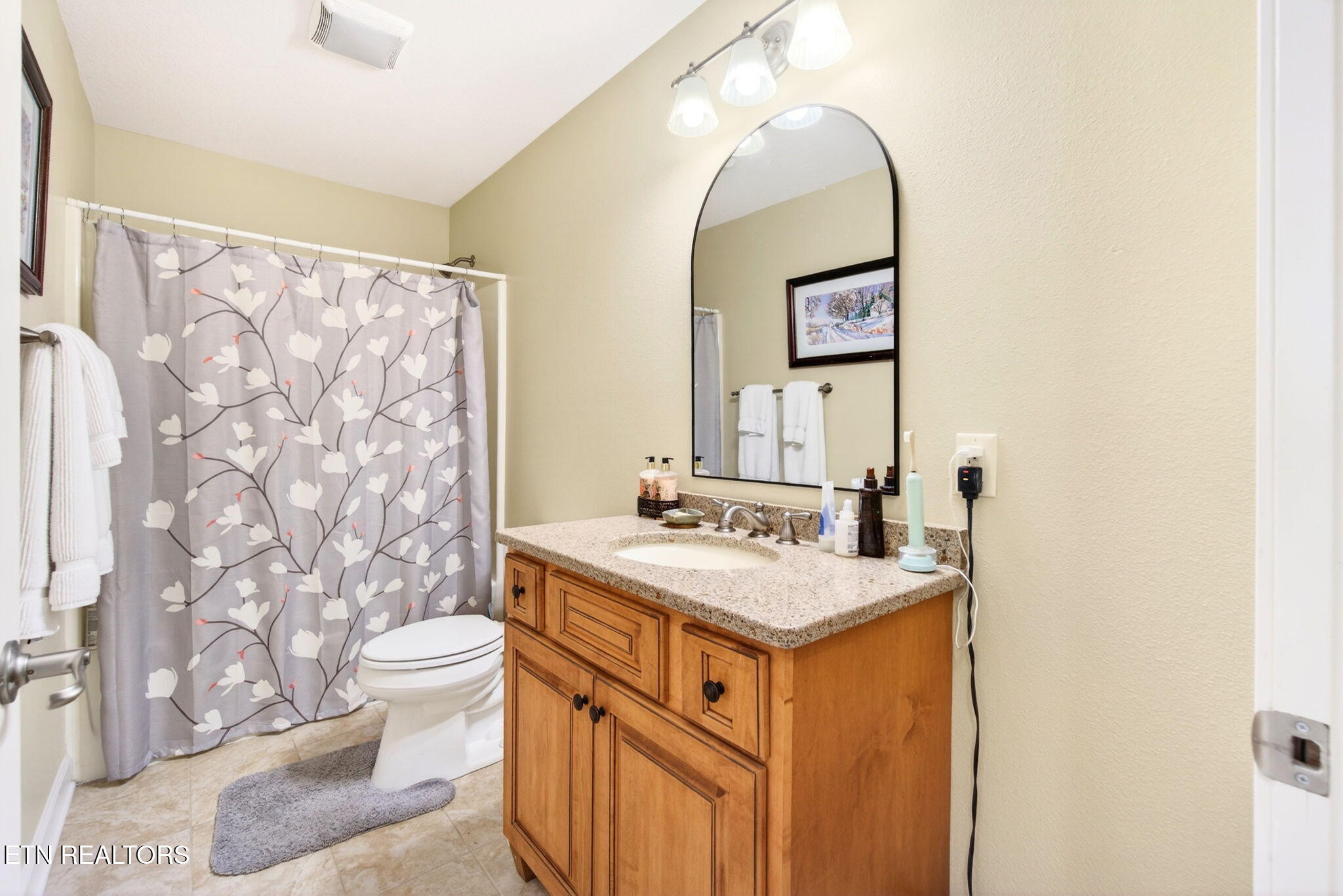 16 Conrad Circle Crossville TN 38558