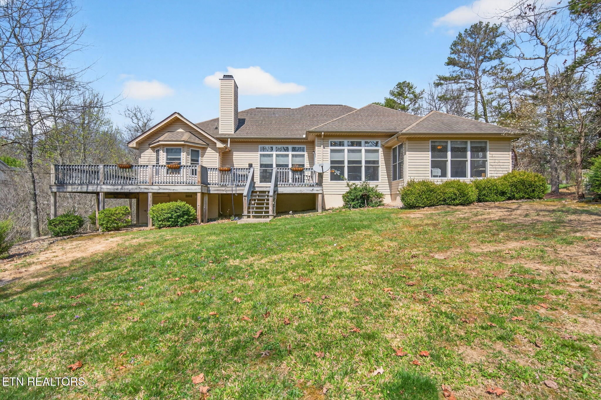 16 Conrad Circle Crossville TN 38558