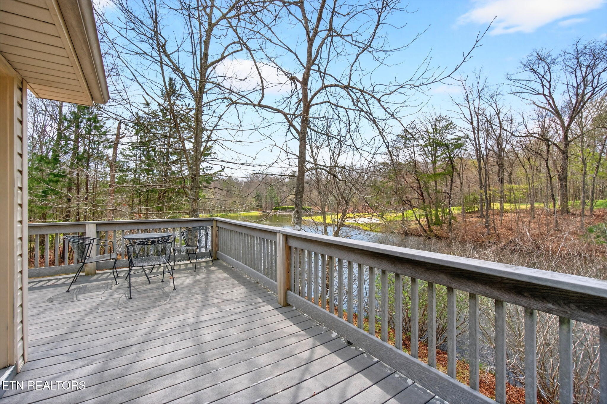 16 Conrad Circle Crossville TN 38558