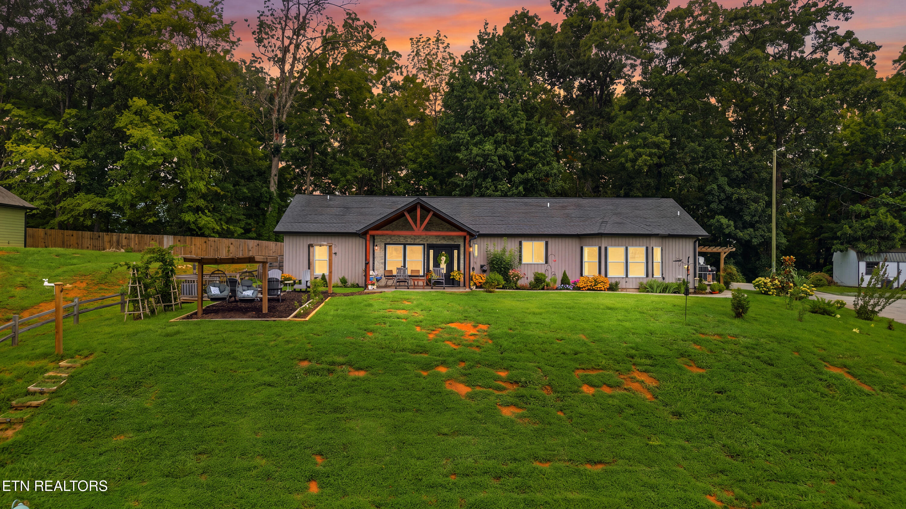 2240 E Union Valley Road Seymour TN 37865