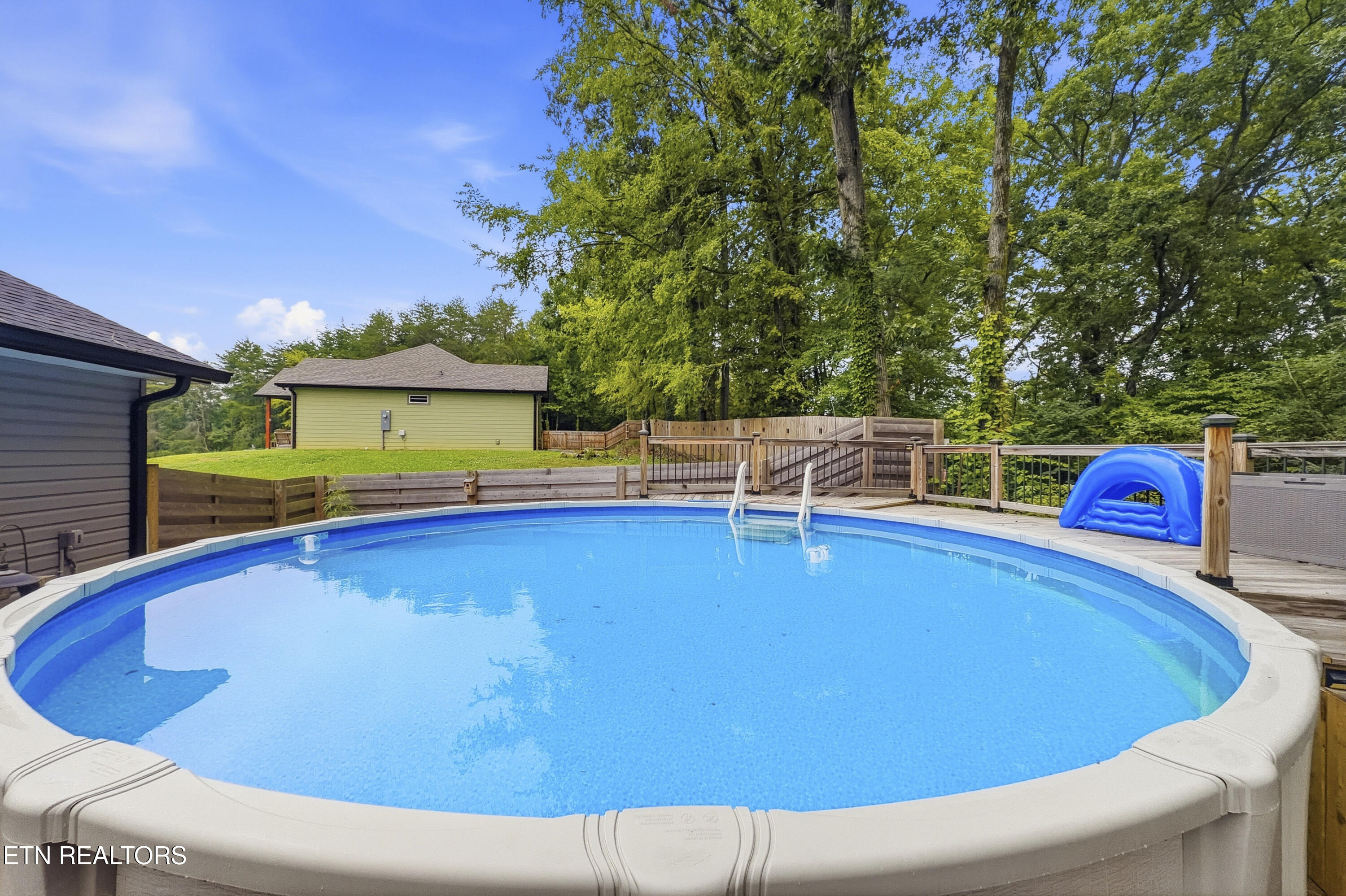 2240 E Union Valley Road Seymour TN 37865