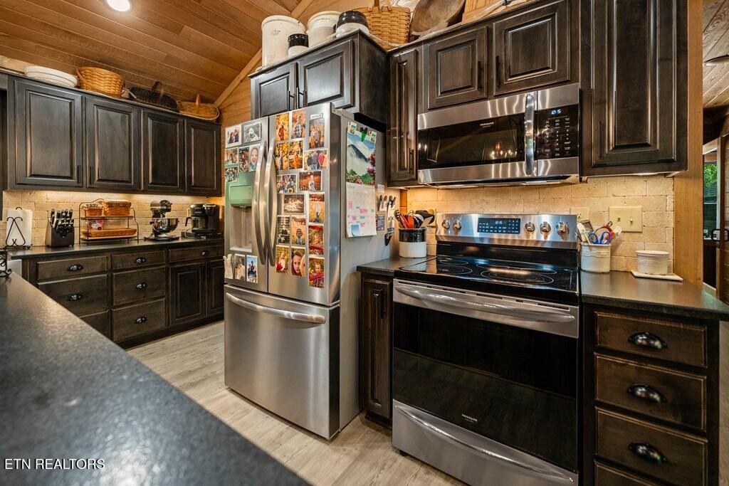 129 Long Branch Court Jamestown TN 38556