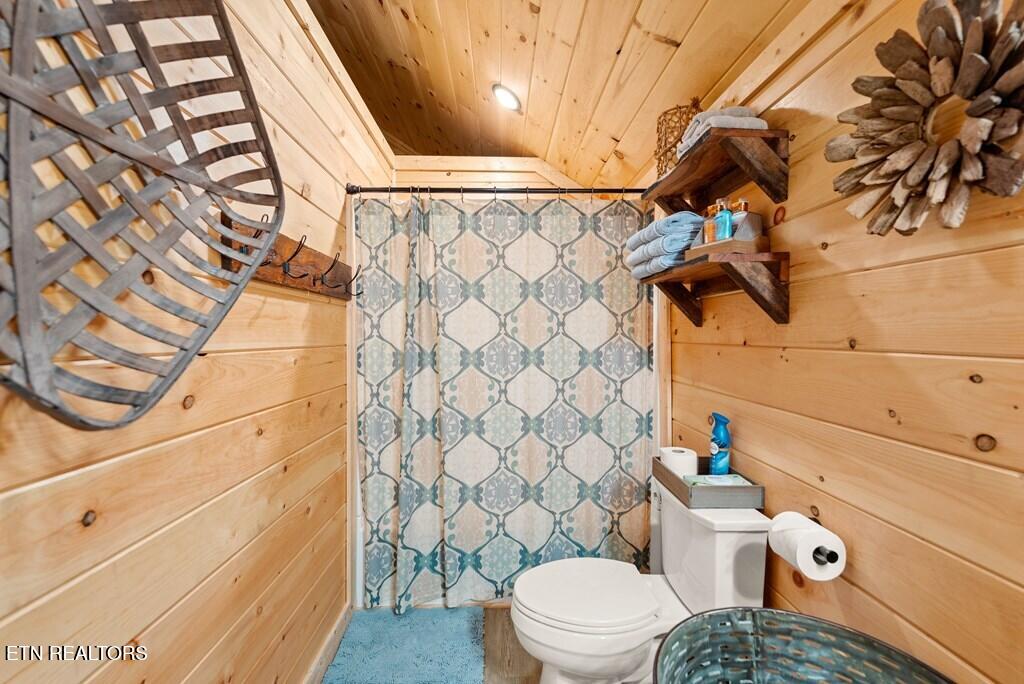 129 Long Branch Court Jamestown TN 38556