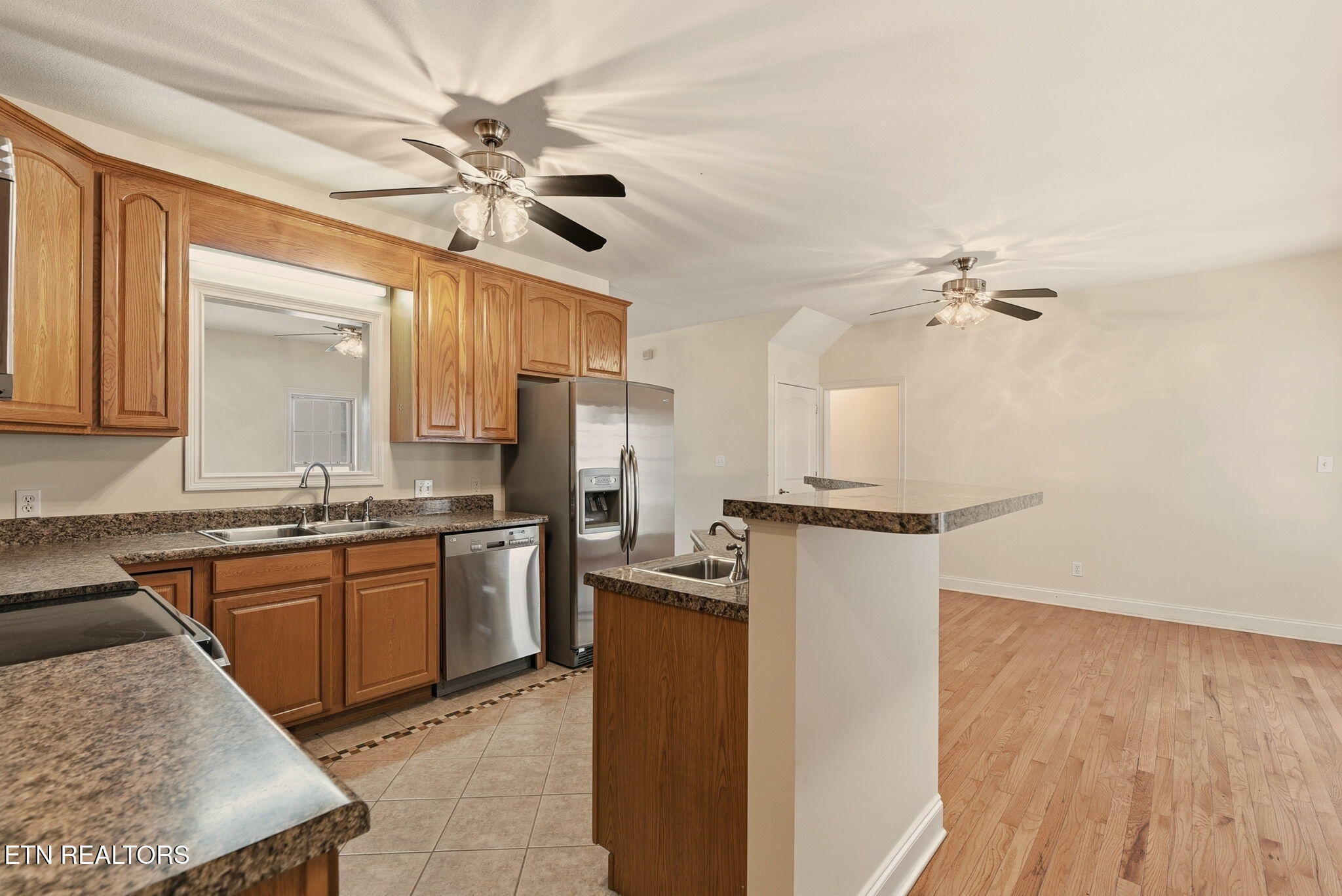 321 W Bullrun Valley Drive Heiskell TN 37754
