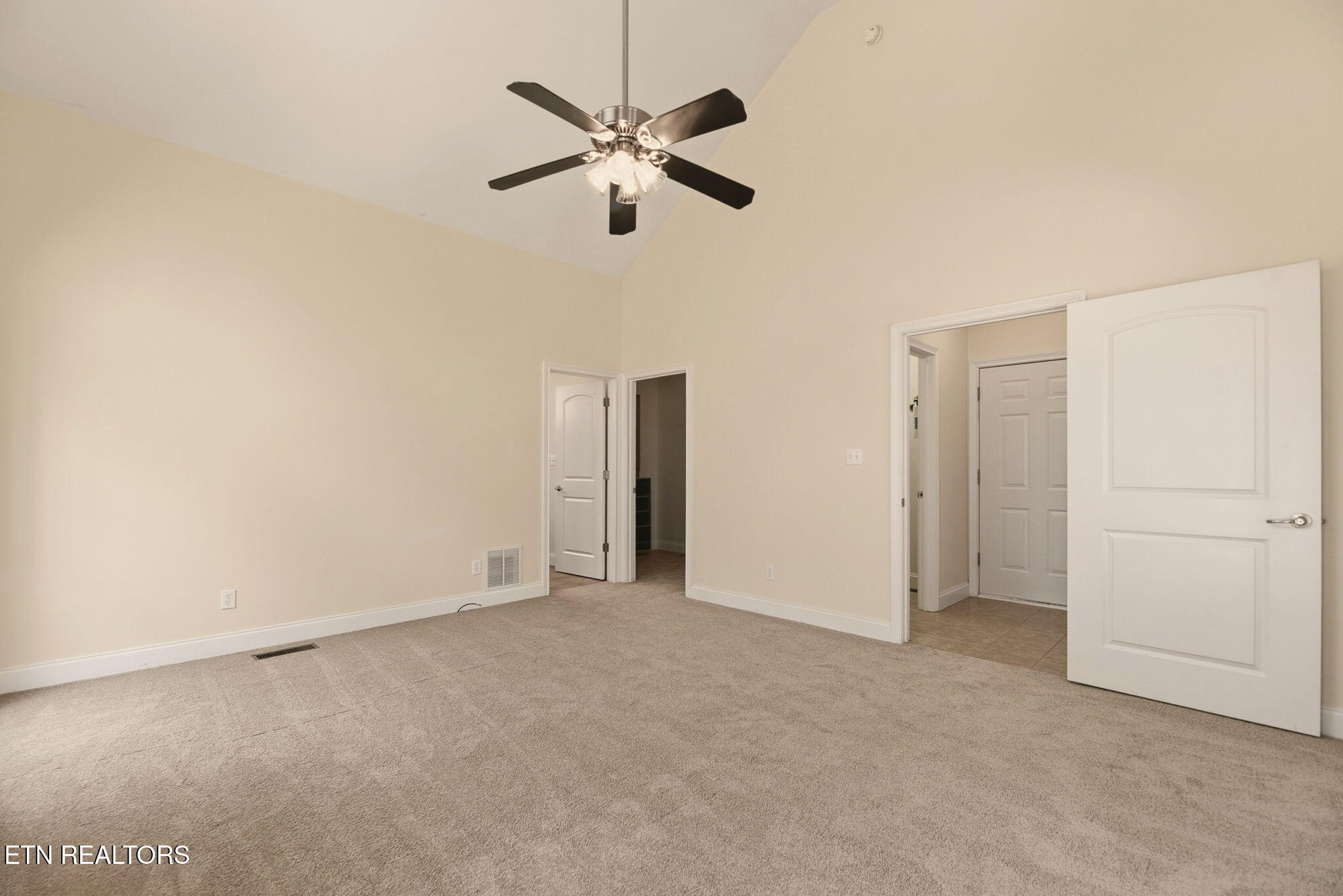 321 W Bullrun Valley Drive Heiskell TN 37754
