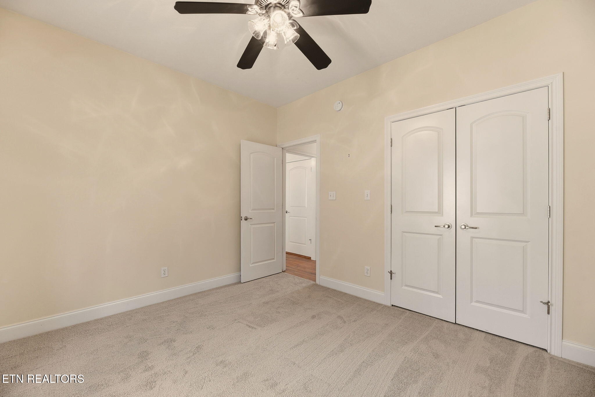 321 W Bullrun Valley Drive Heiskell TN 37754