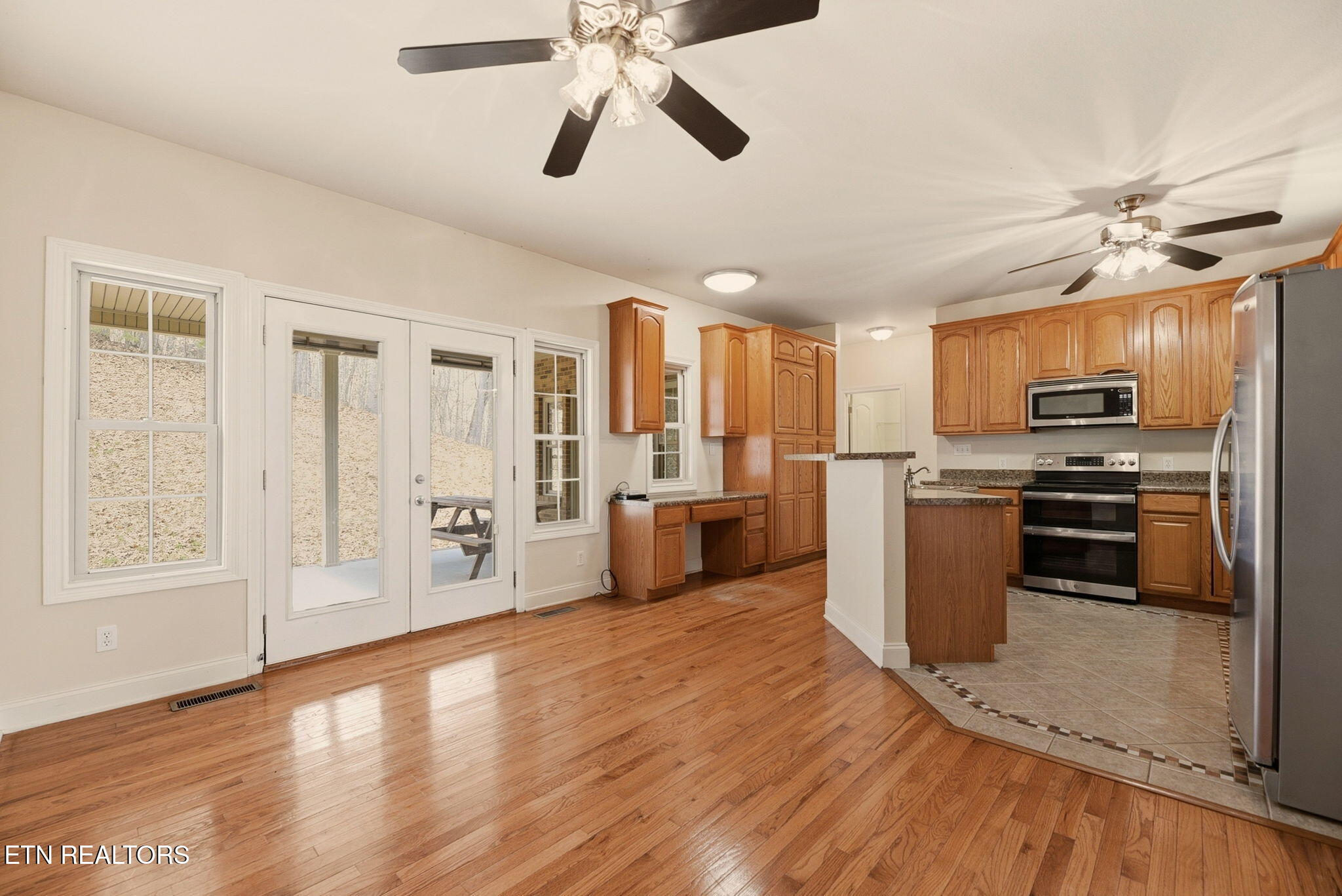 321 W Bullrun Valley Drive Heiskell TN 37754