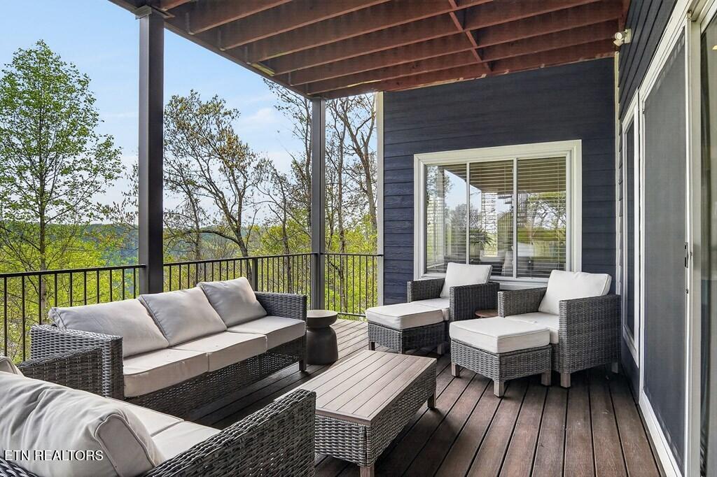 1853 Lafever Ridge Road Silver Point TN 38582