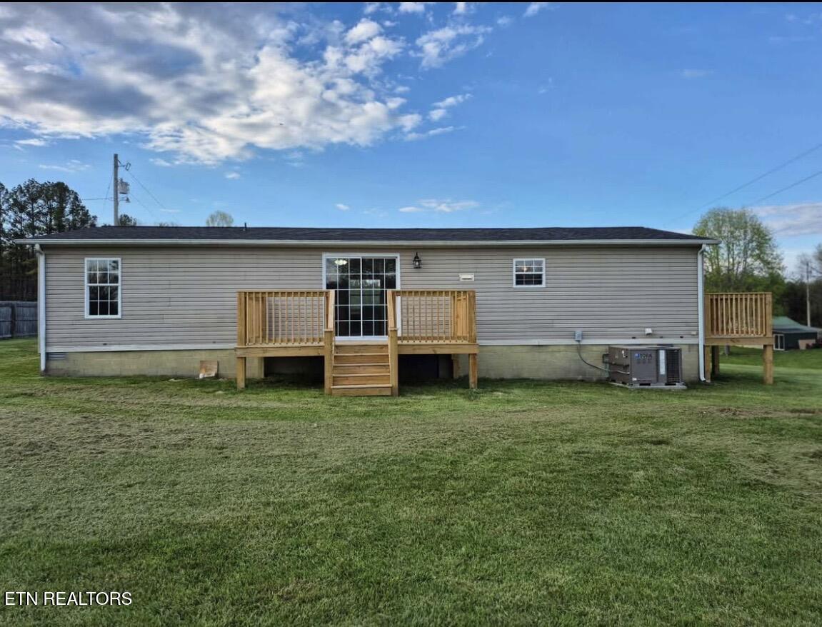 1424 Creston Road Crossville TN 38571