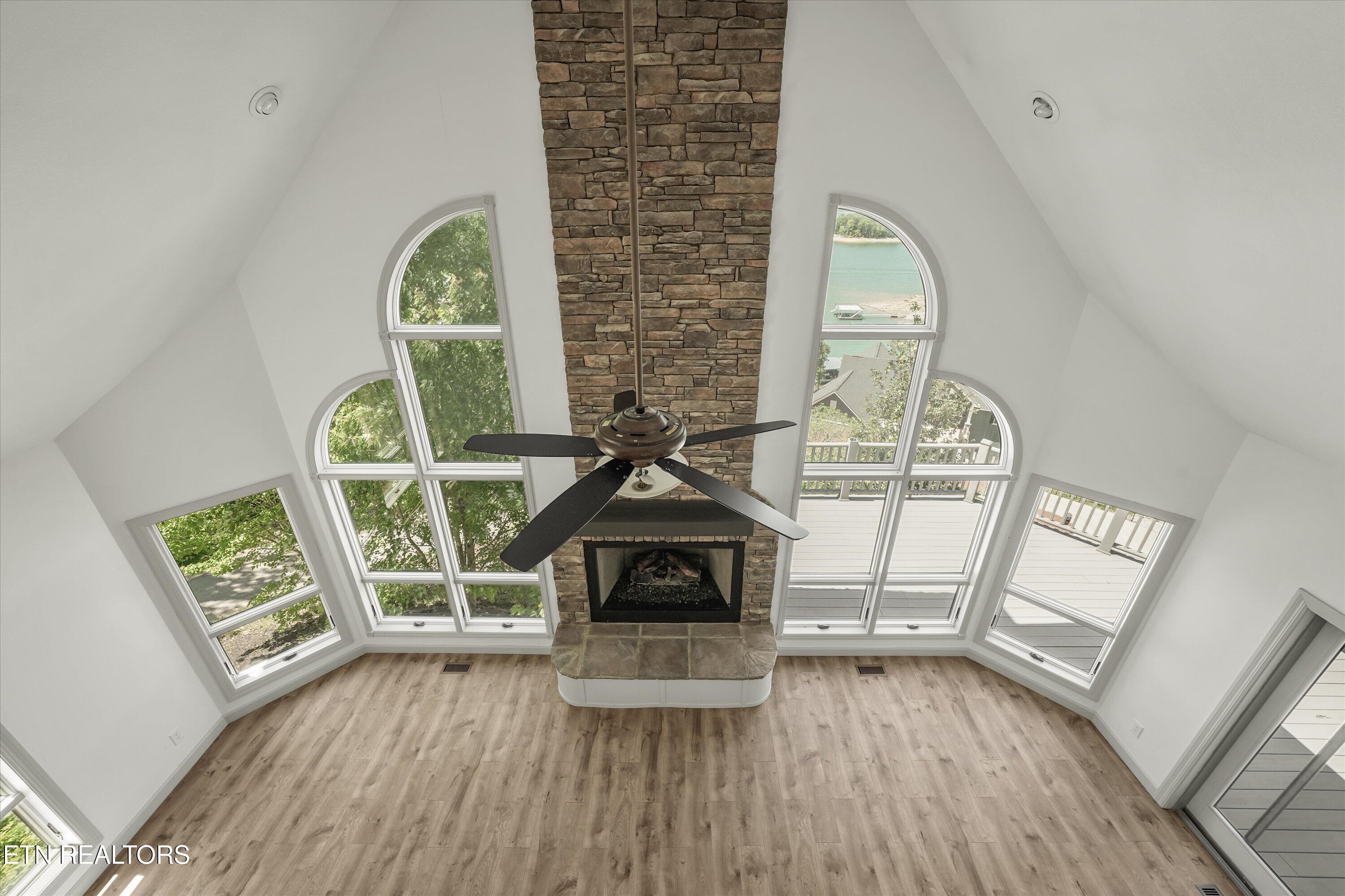 4762 Russell Brothers Road Sharps Chapel TN 37866